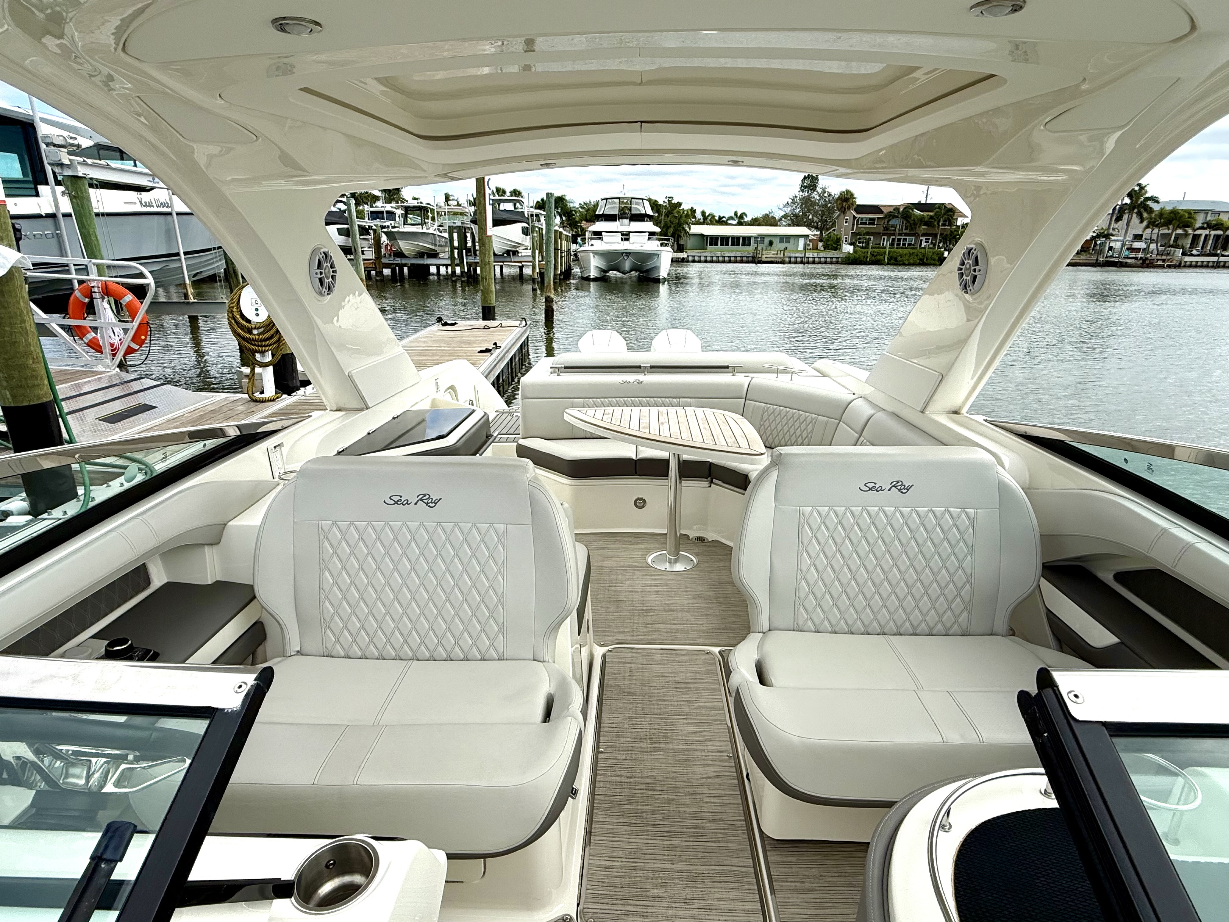 2021 Sea Ray SLX 310 OB Image Thumbnail #47