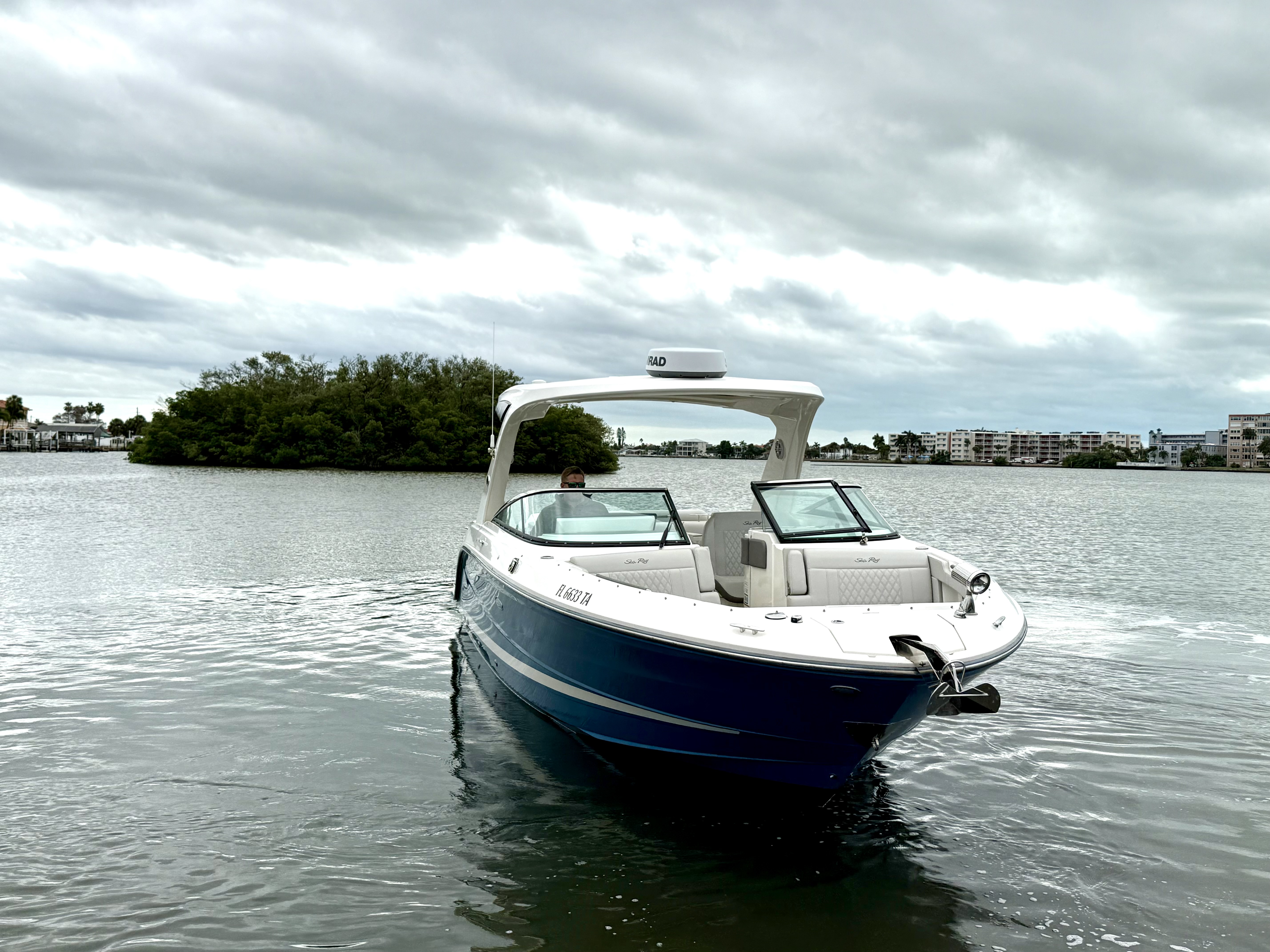 2021 Sea Ray SLX 310 OB Image Thumbnail #20