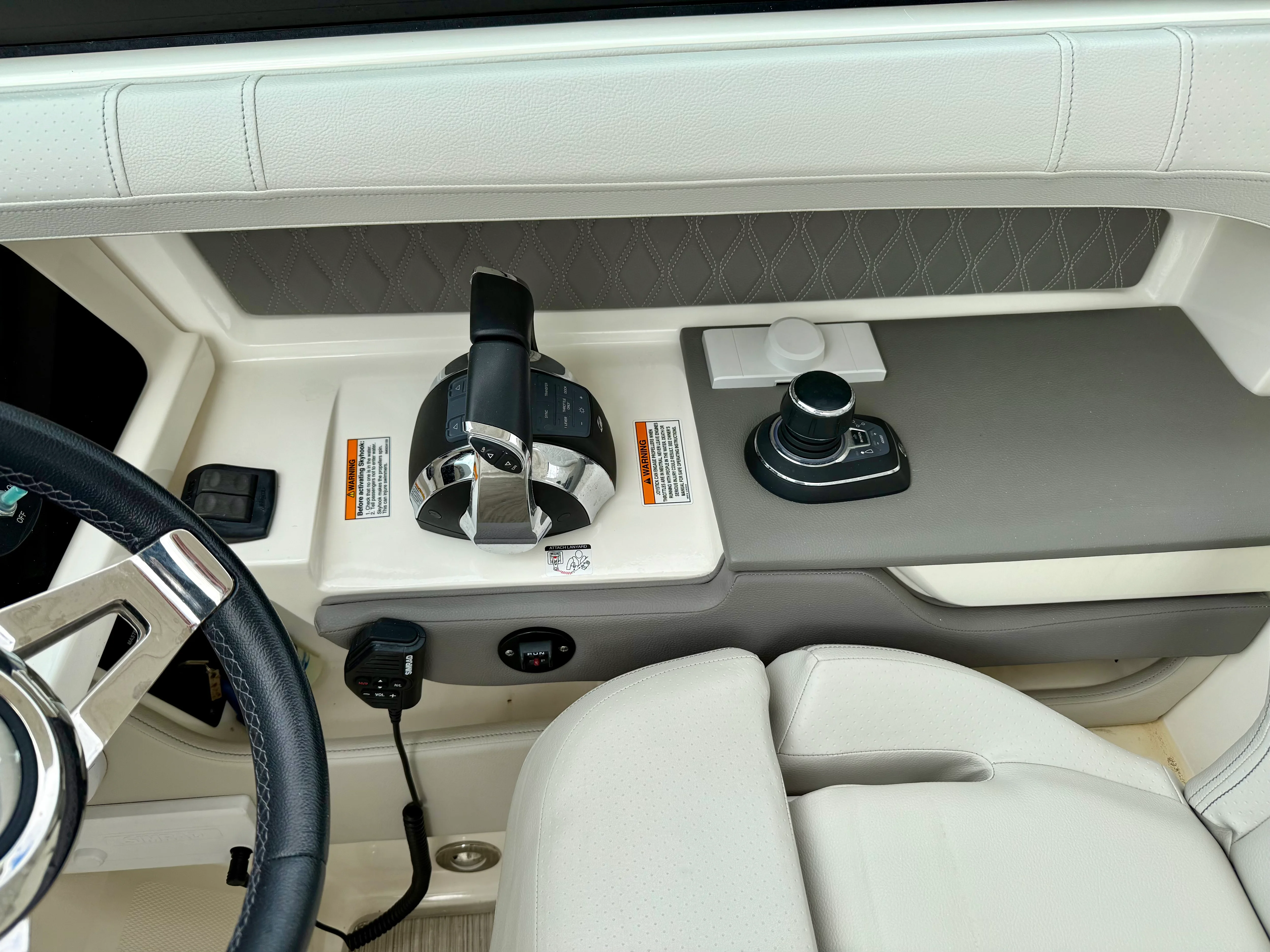 2021 Sea Ray SLX 310 OB Image Thumbnail #35