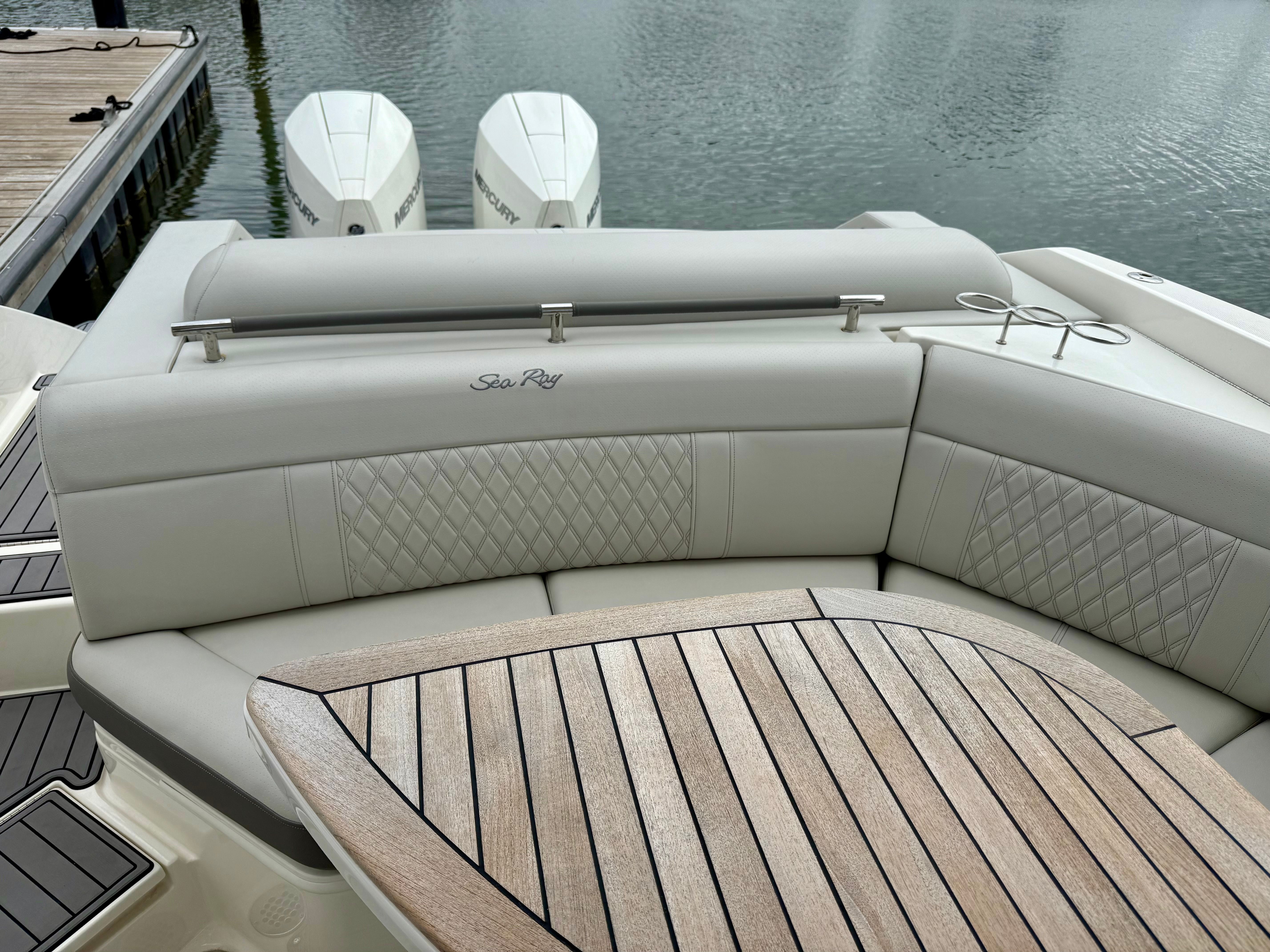 2021 Sea Ray SLX 310 OB Image Thumbnail #29