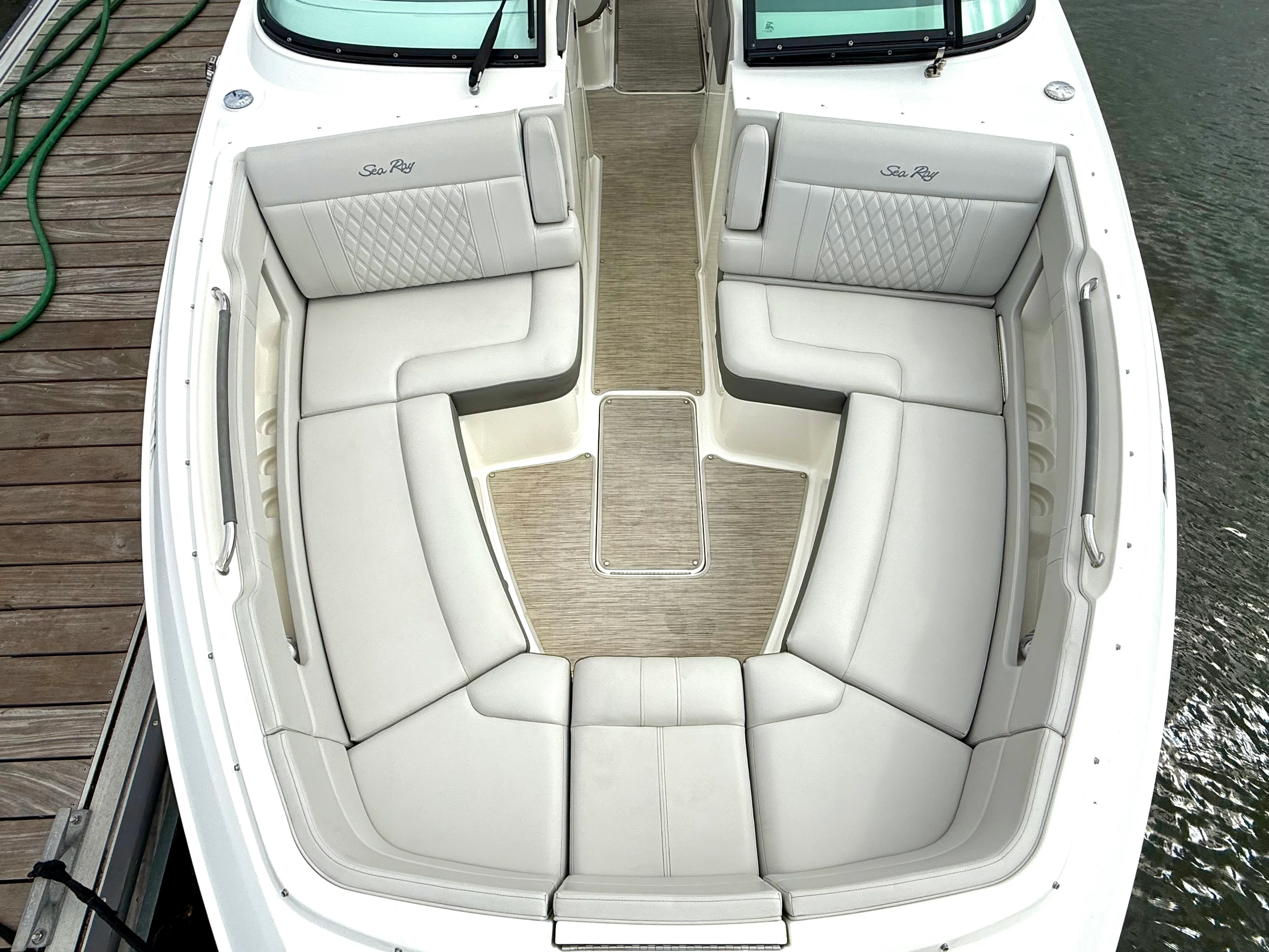 2021 Sea Ray SLX 310 OB Image Thumbnail #43