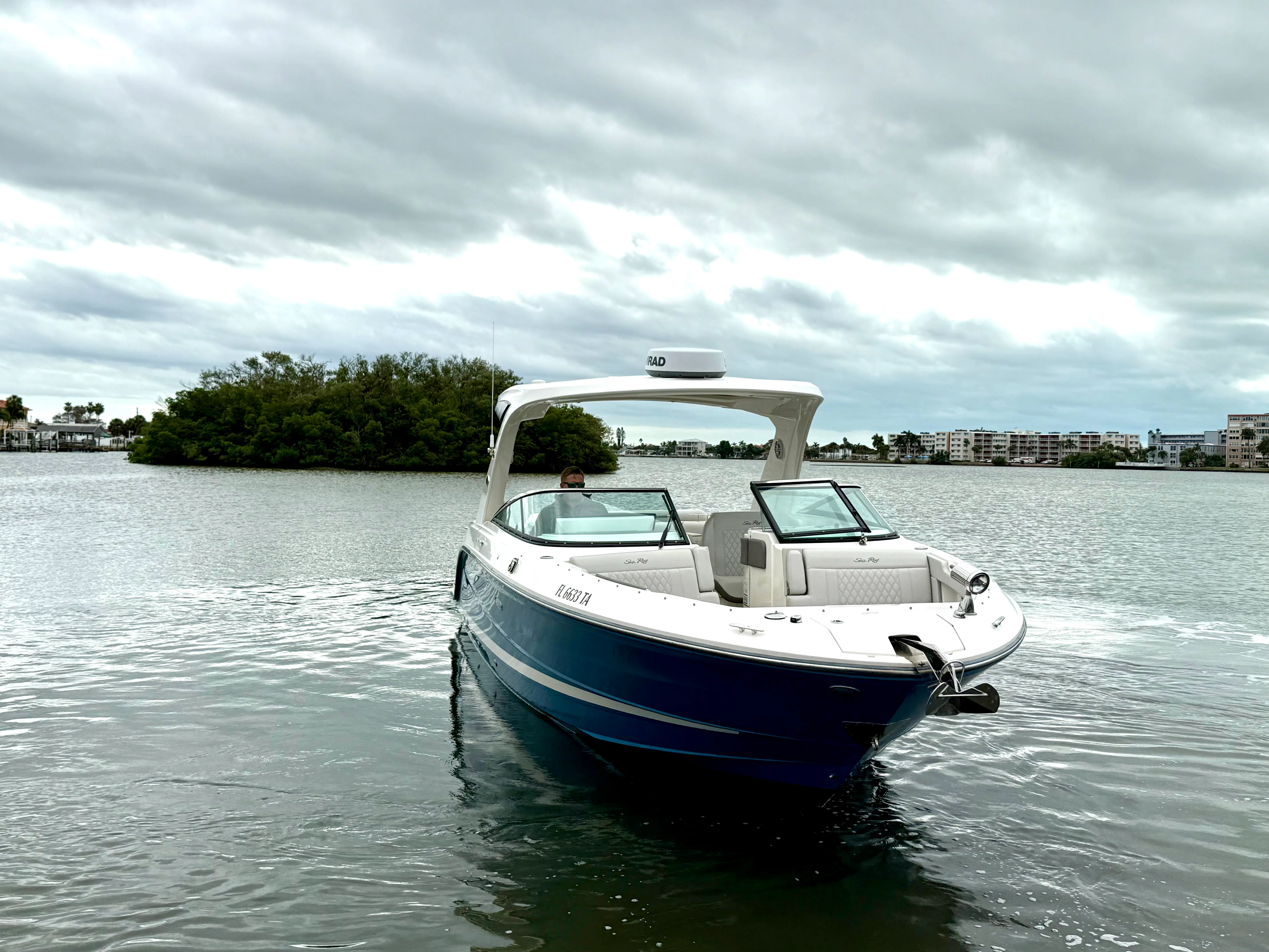 2021 Sea Ray SLX 310 OB Image Thumbnail #20