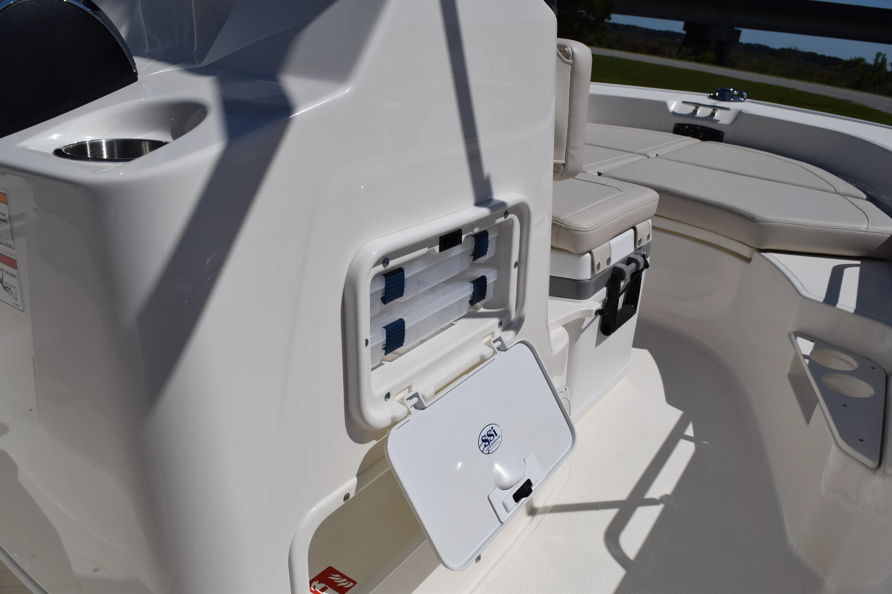 2026 Boston Whaler 170 Montauk Image Thumbnail #10