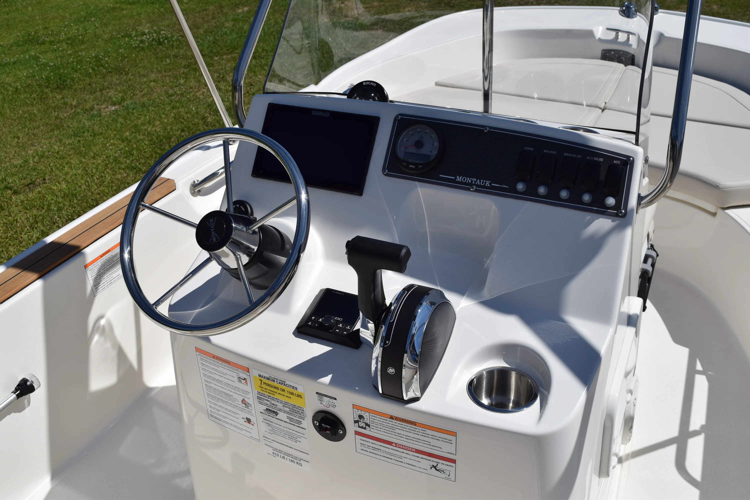 2026 Boston Whaler 170 Montauk Image Thumbnail #7