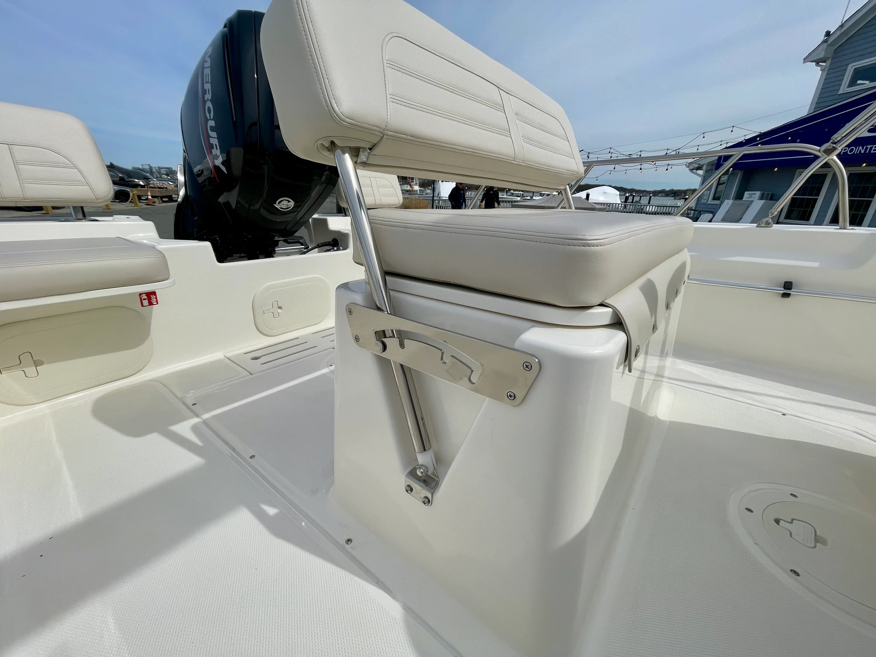 2026 Boston Whaler 170 Montauk Image Thumbnail #5