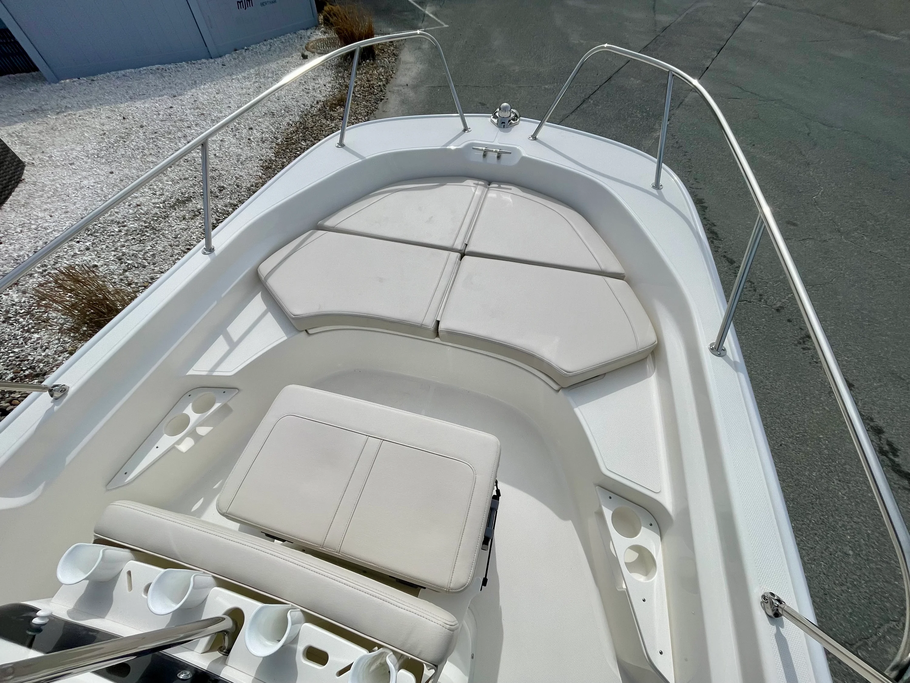 2026 Boston Whaler 170 Montauk Image Thumbnail #8