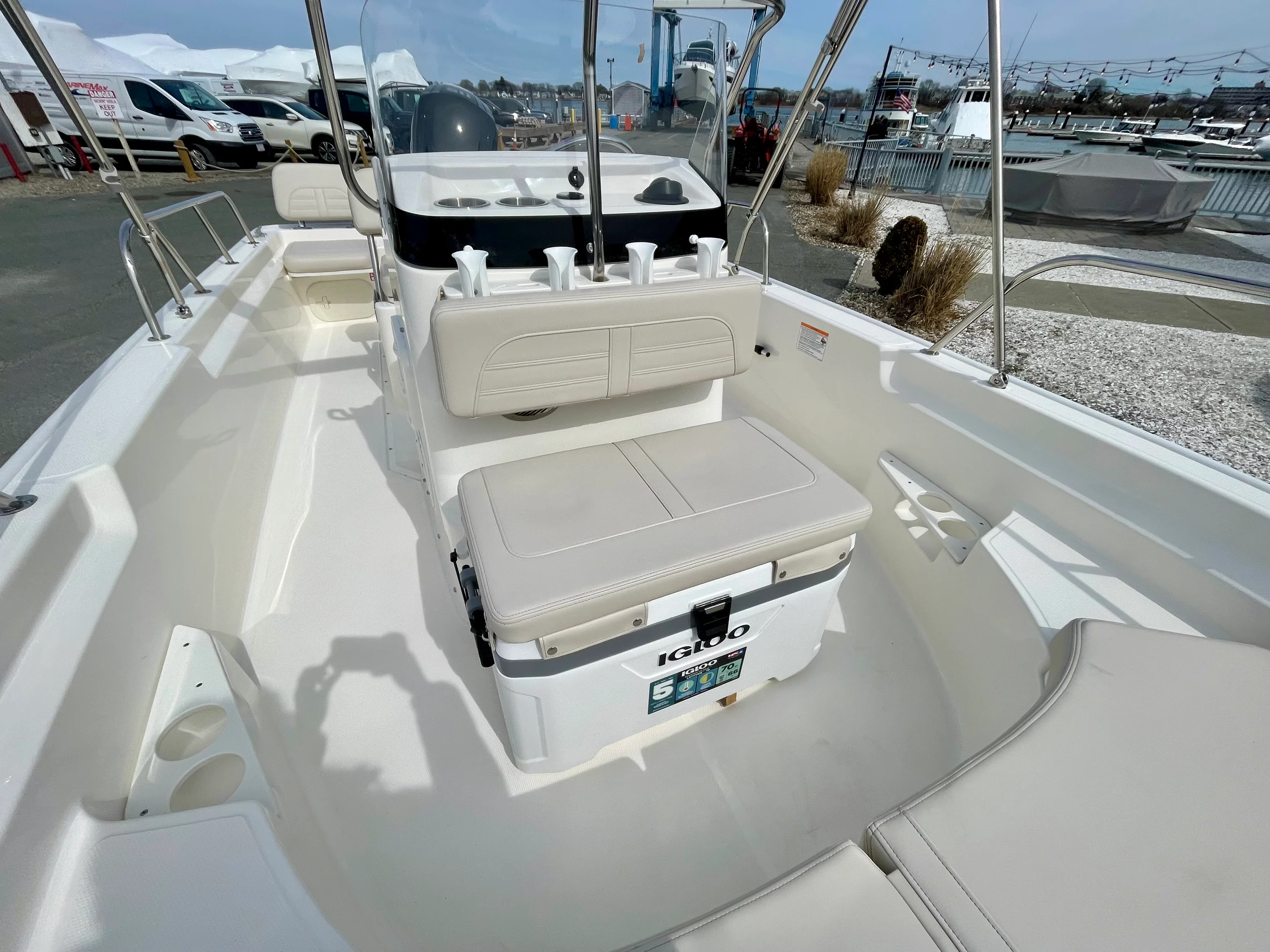 2026 Boston Whaler 170 Montauk Image Thumbnail #10