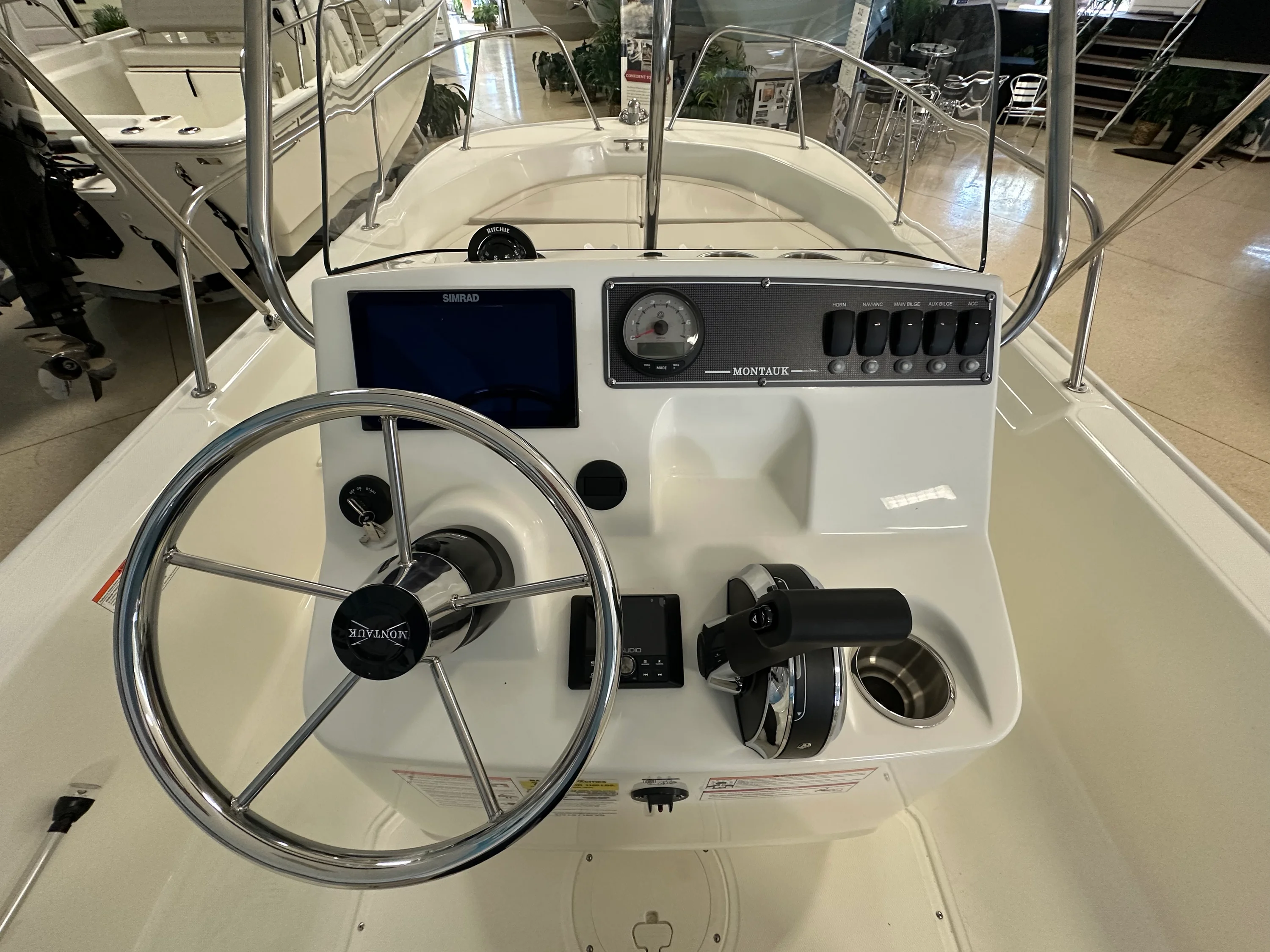 2026 Boston Whaler 170 Montauk Image Thumbnail #7