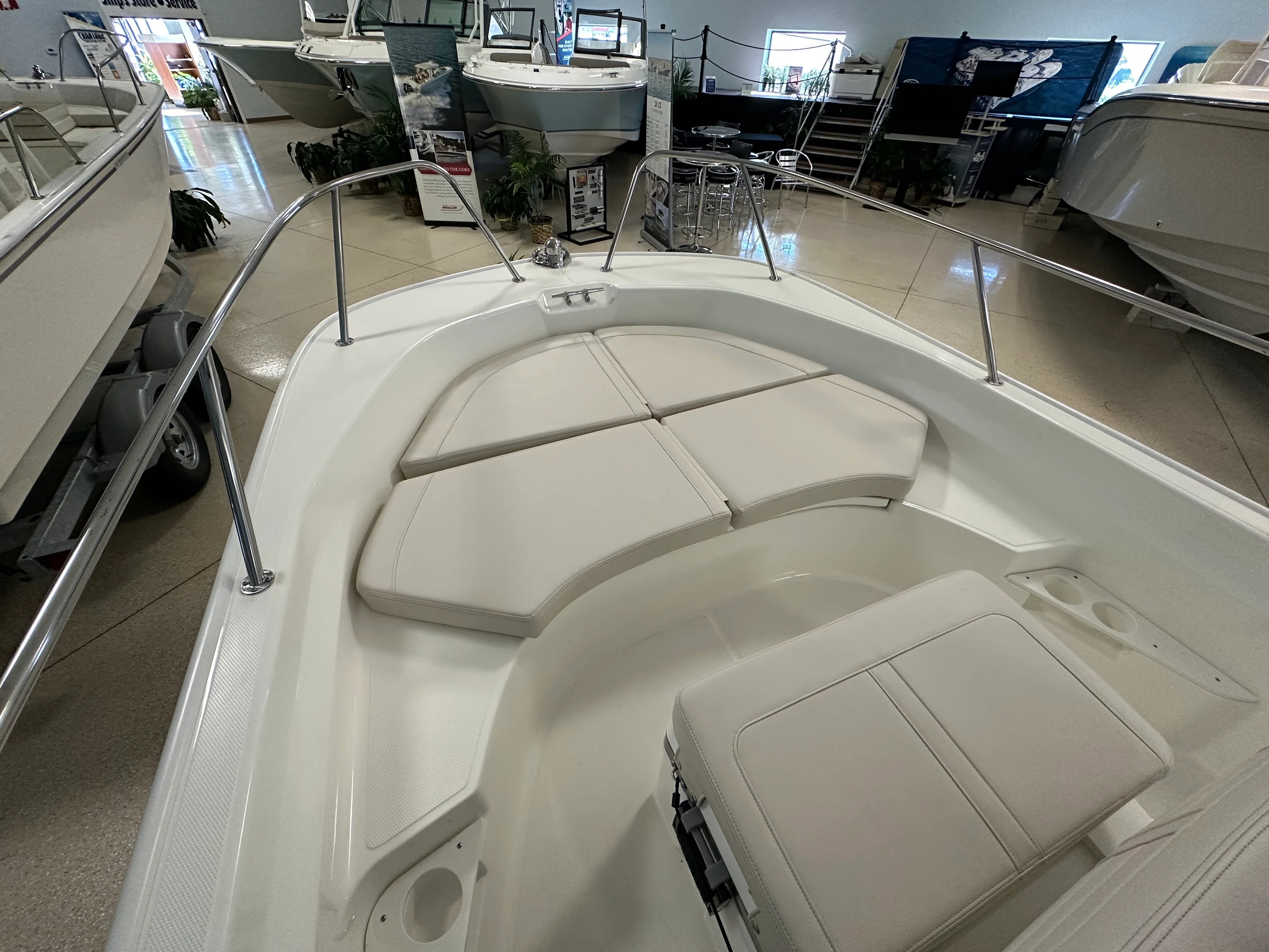 2026 Boston Whaler 170 Montauk Image Thumbnail #8