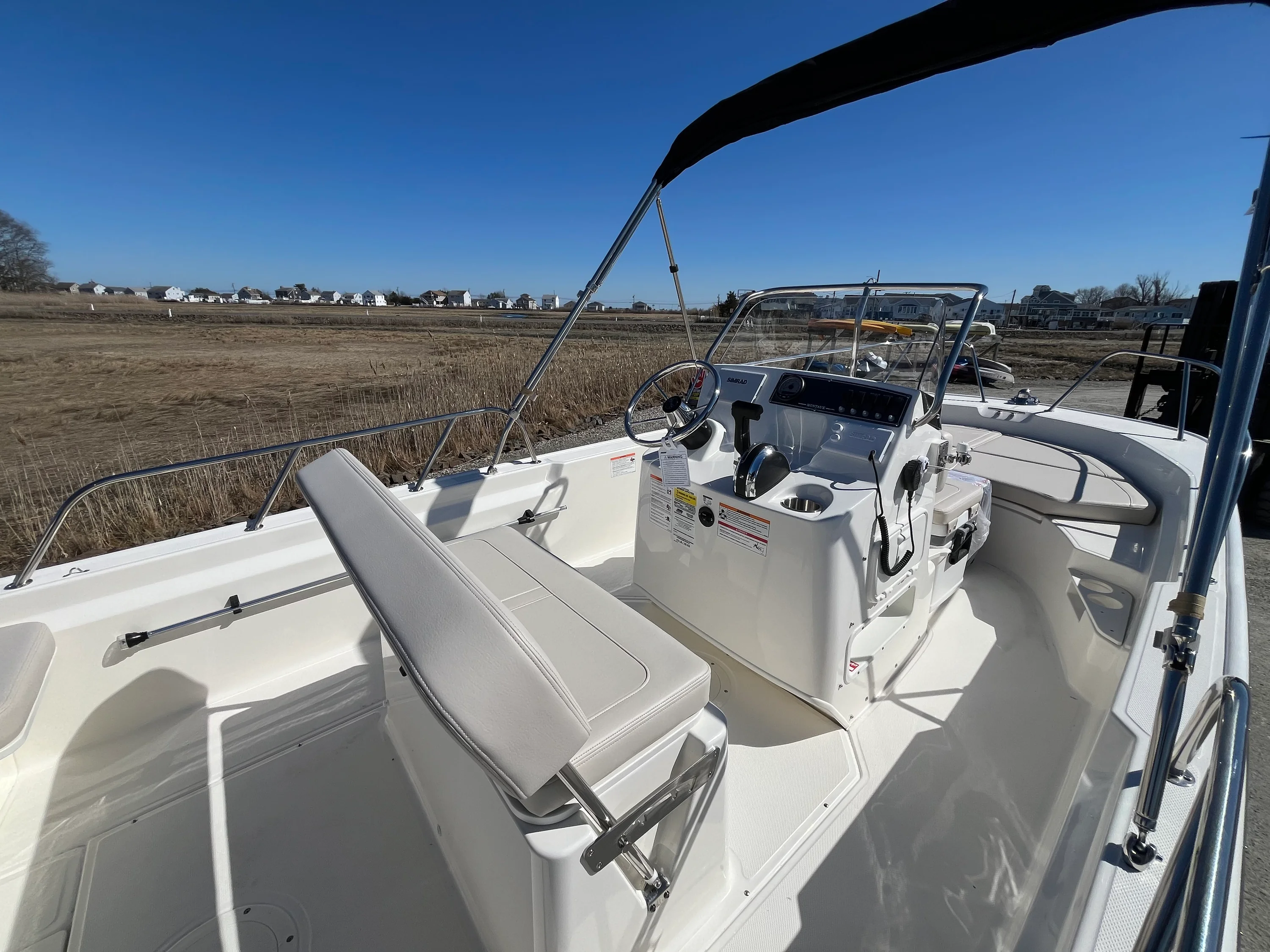 2026 Boston Whaler 170 Montauk Image Thumbnail #9