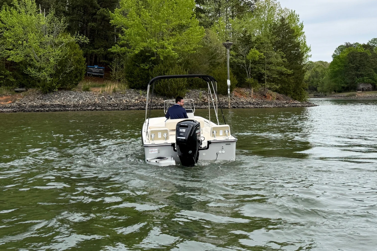 2026 Boston Whaler 170 Montauk Image Thumbnail #2