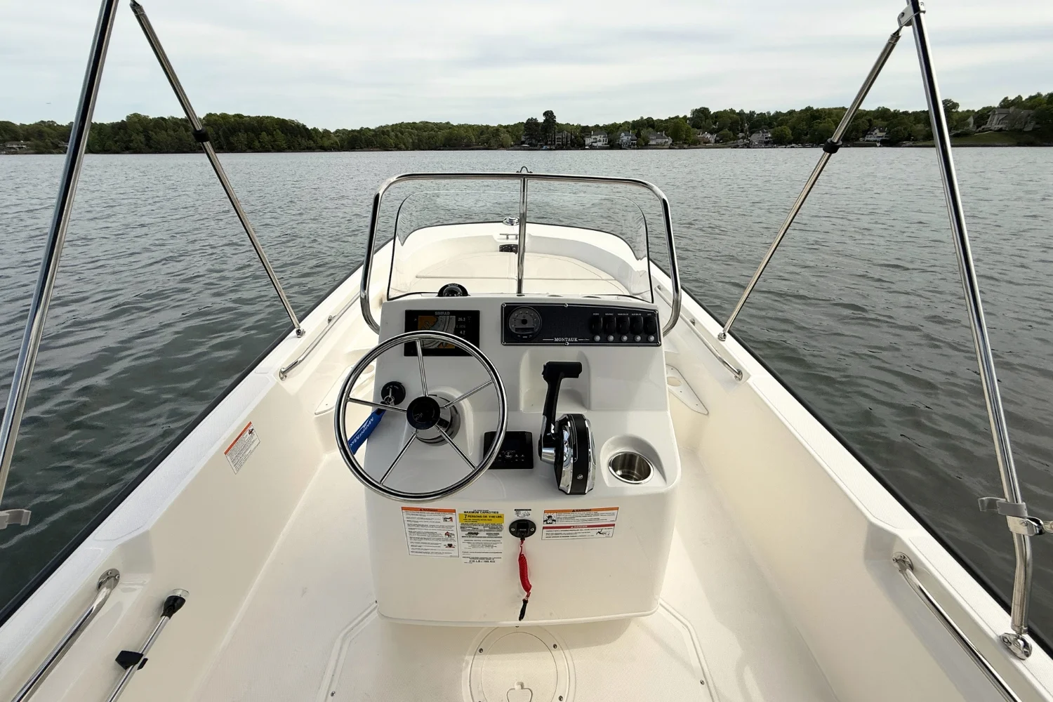 2026 Boston Whaler 170 Montauk Image Thumbnail #15