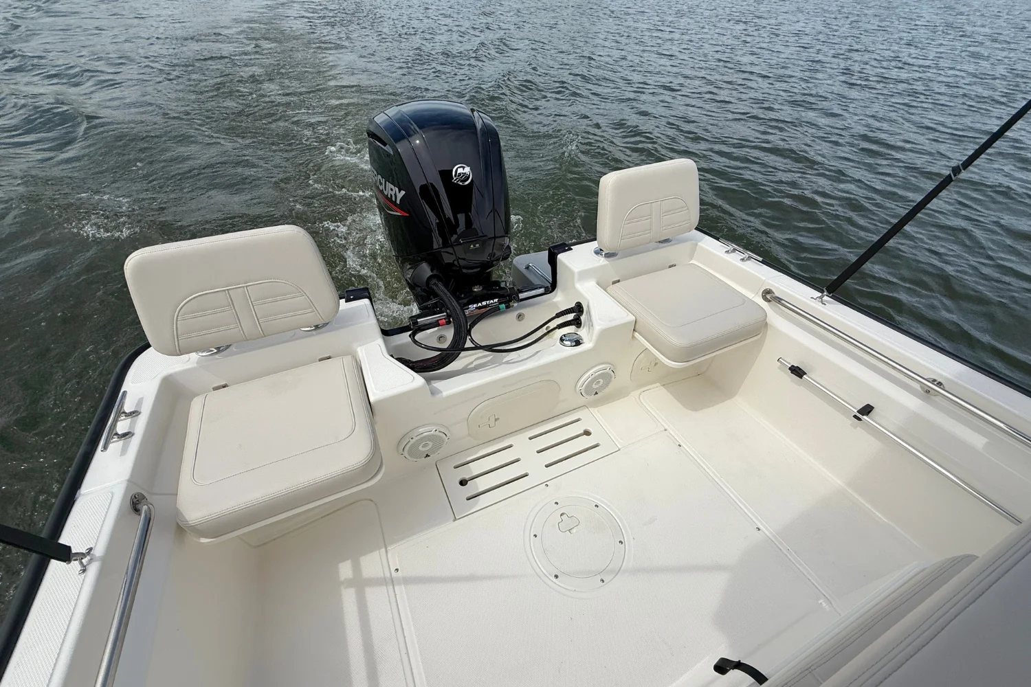 2026 Boston Whaler 170 Montauk Image Thumbnail #7