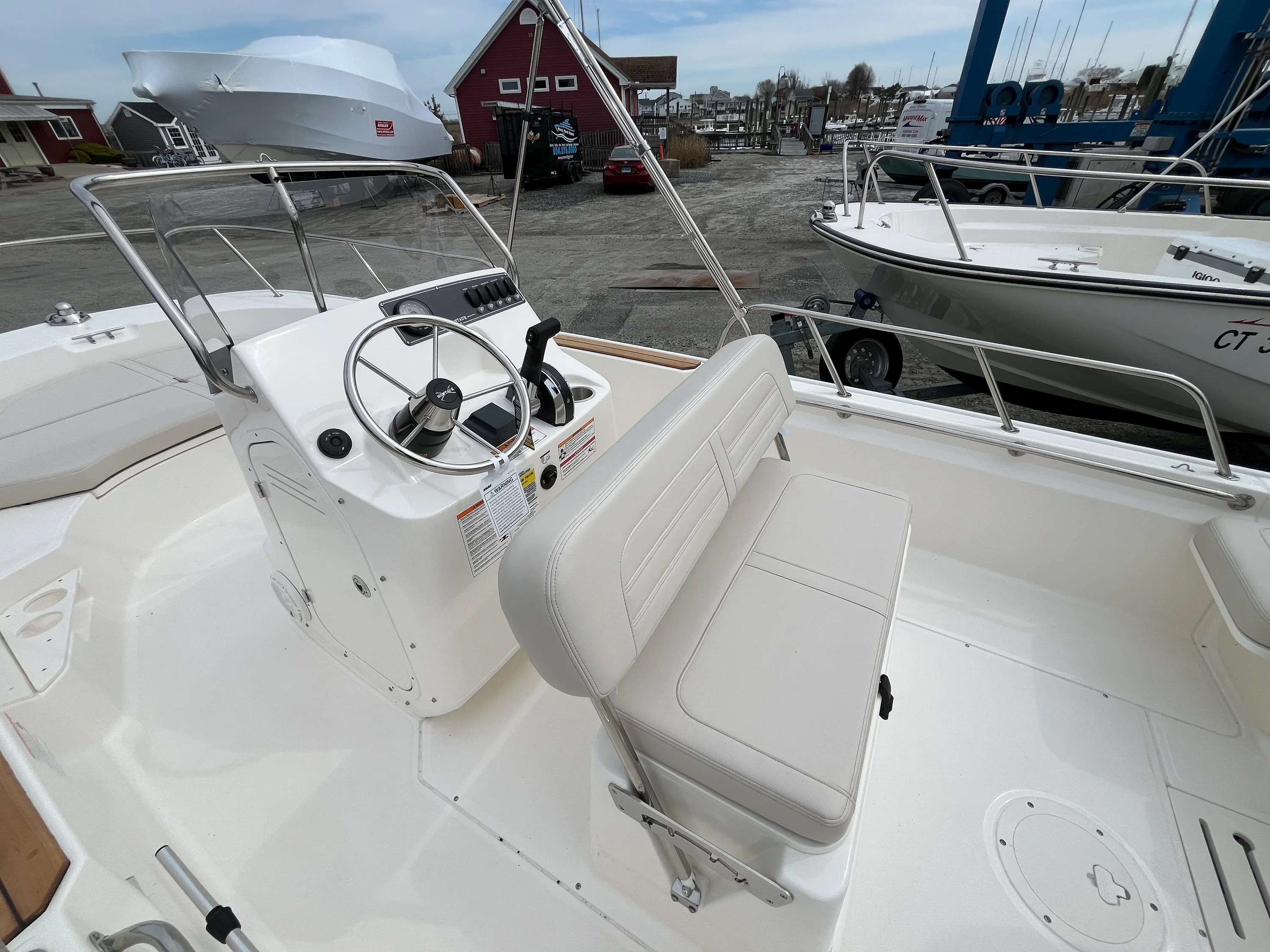 2026 Boston Whaler 170 Montauk Image Thumbnail #6