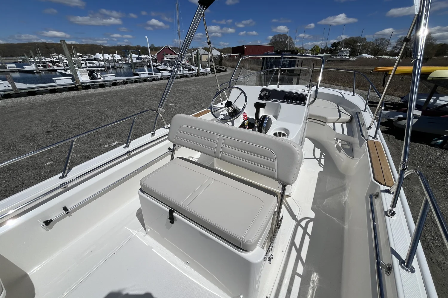 2026 Boston Whaler 170 Montauk Image Thumbnail #9