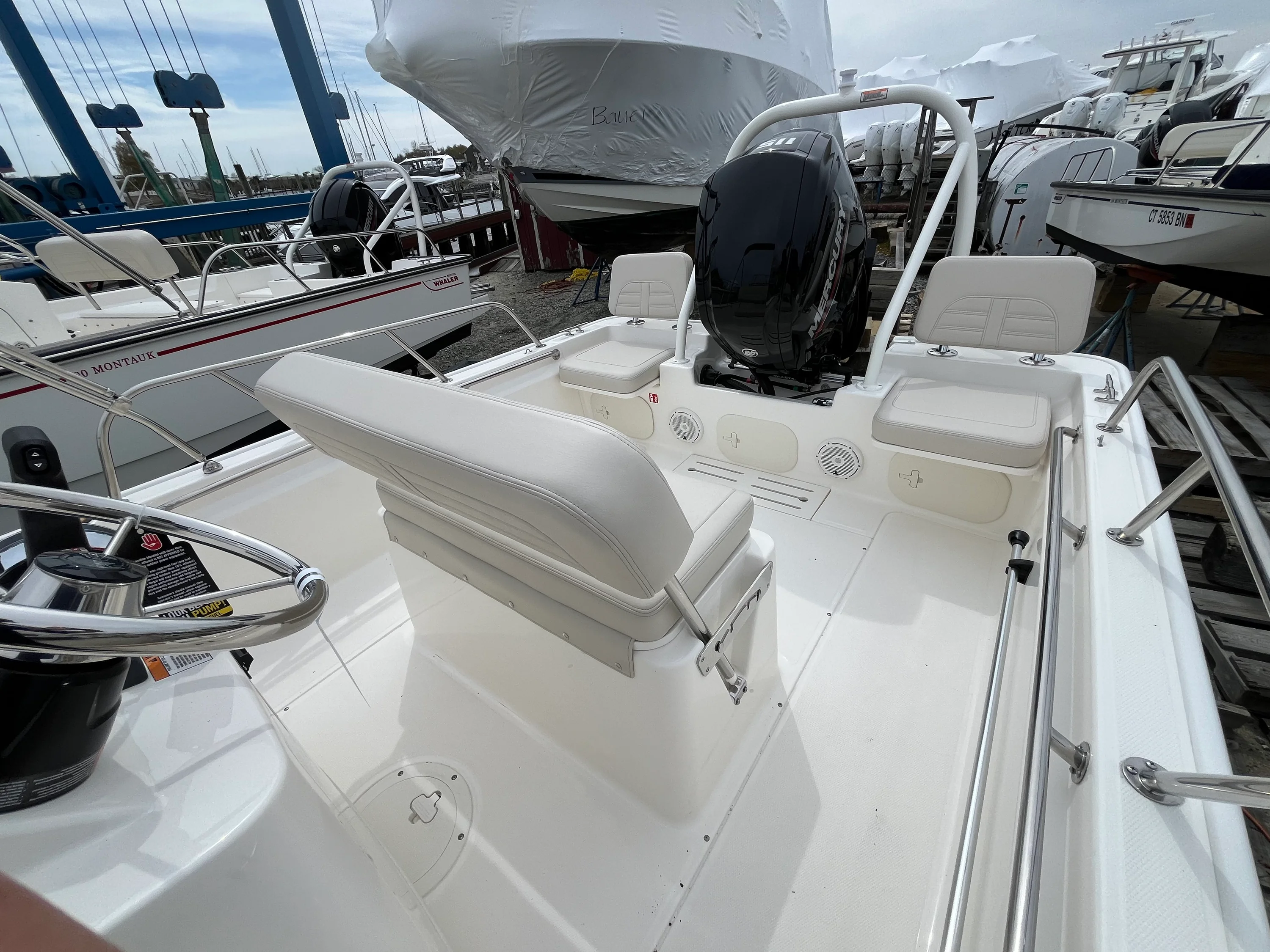 2026 Boston Whaler 170 Montauk Image Thumbnail #7