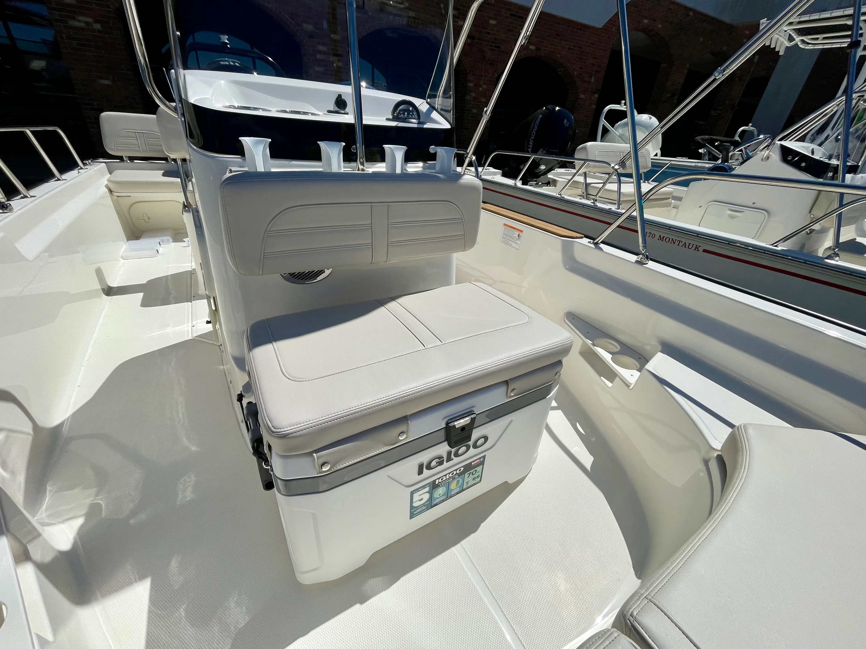 2026 Boston Whaler 170 Montauk Image Thumbnail #13