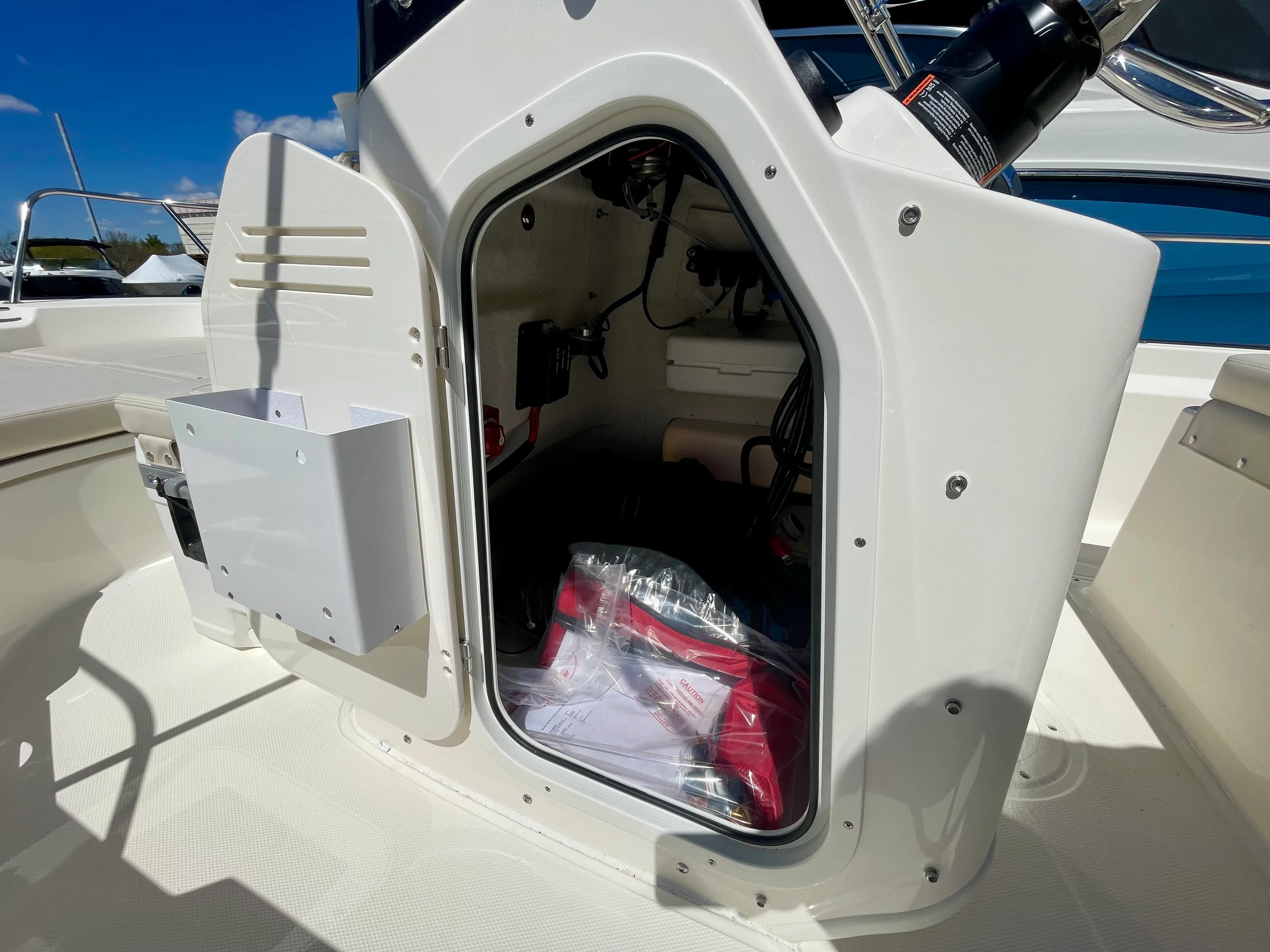 2026 Boston Whaler 170 Montauk Image Thumbnail #9