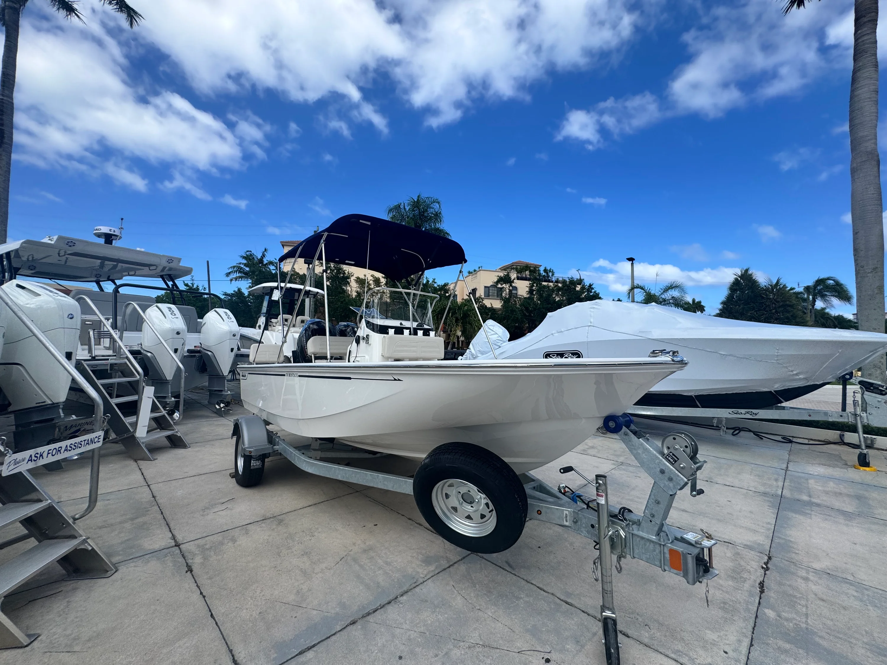 2026 Boston Whaler 170 Montauk Image Thumbnail #4