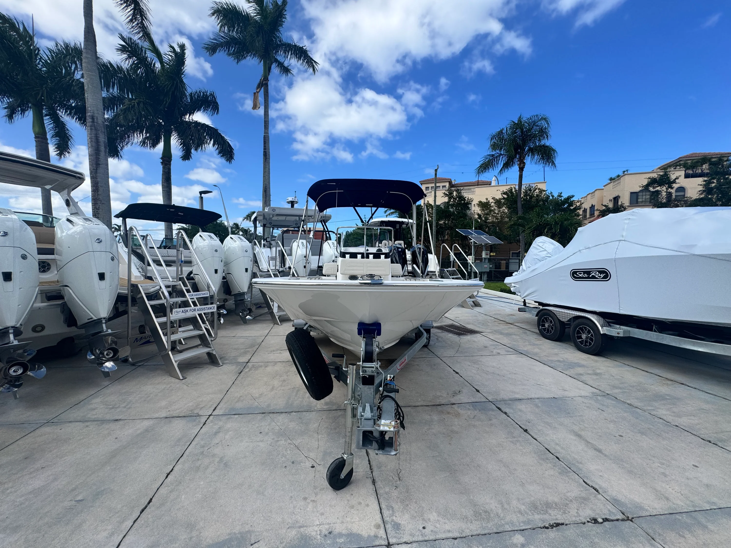 2026 Boston Whaler 170 Montauk Image Thumbnail #3