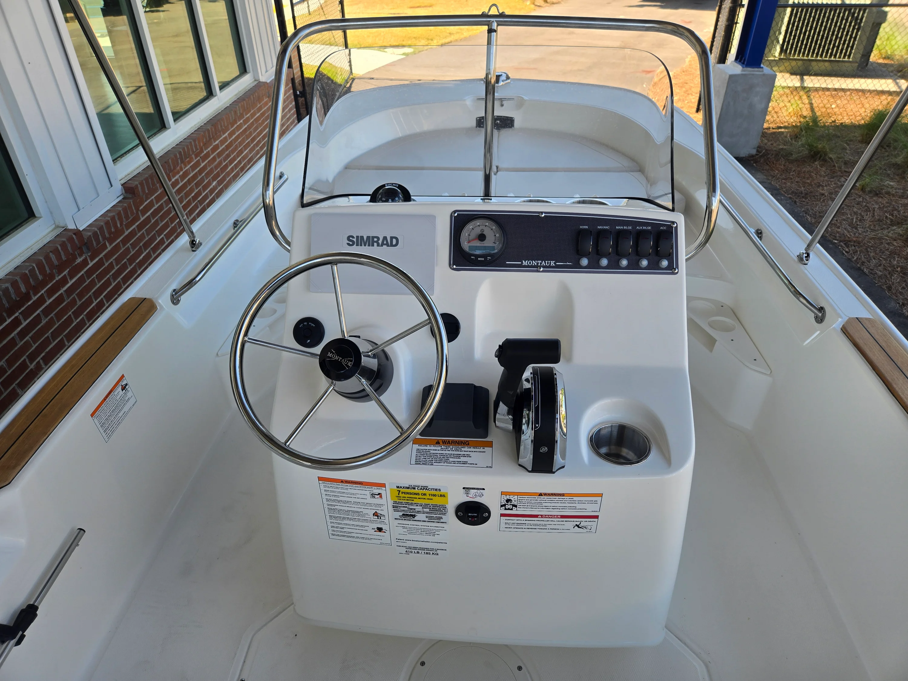 2026 Boston Whaler 170 Montauk Image Thumbnail #9