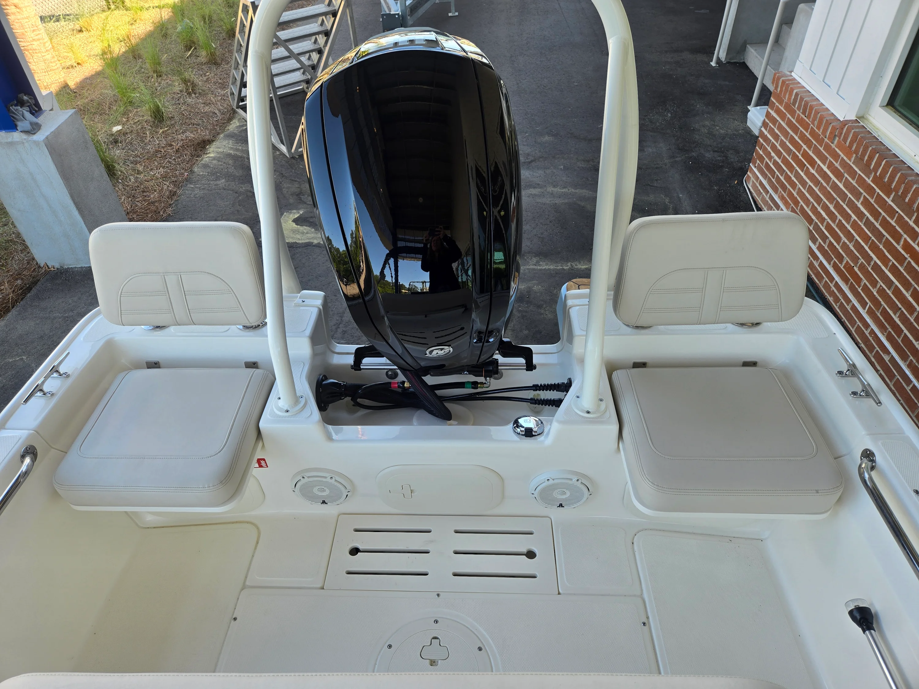 2026 Boston Whaler 170 Montauk Image Thumbnail #5