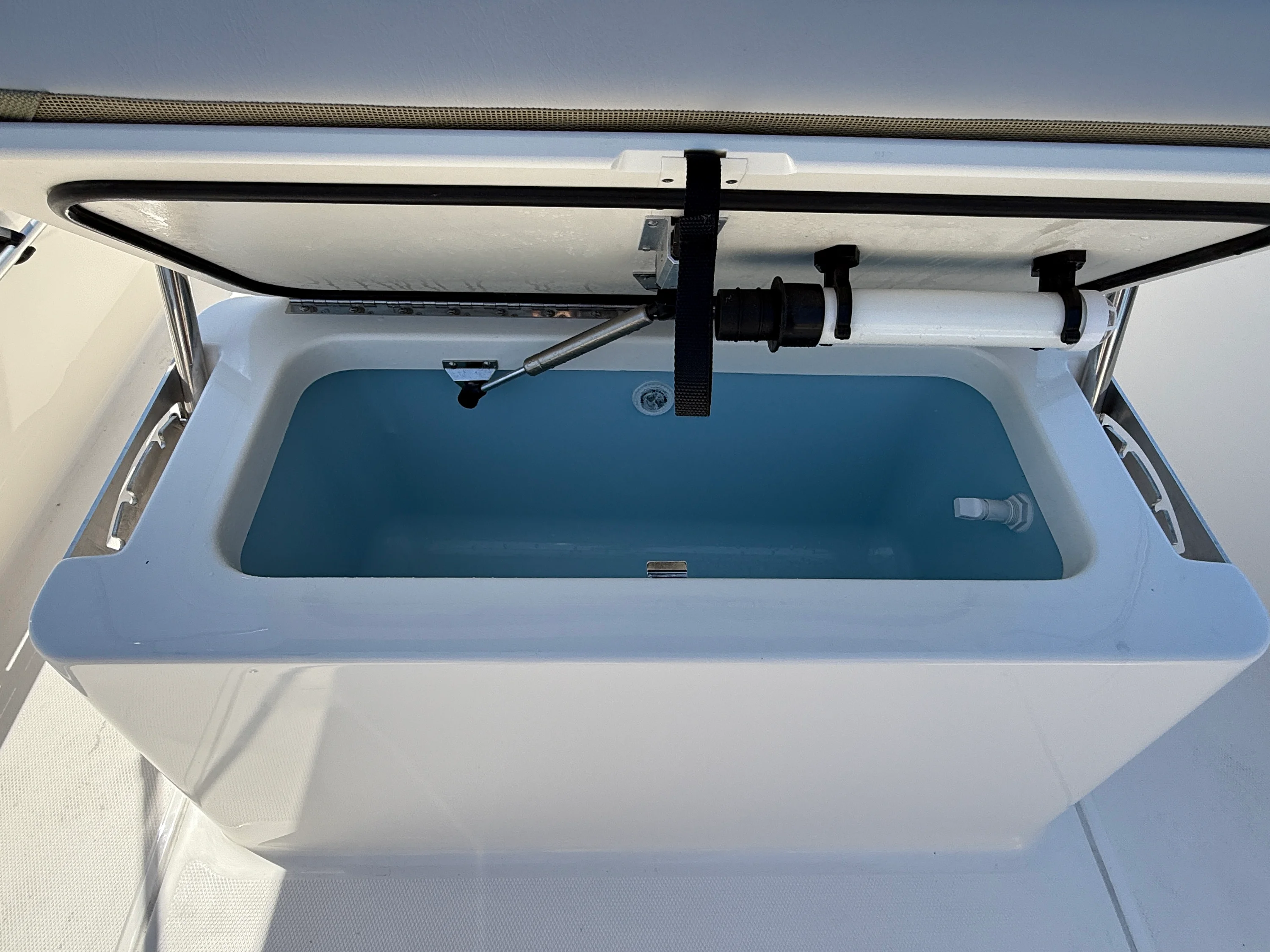 2026 Boston Whaler 170 Montauk Image Thumbnail #11