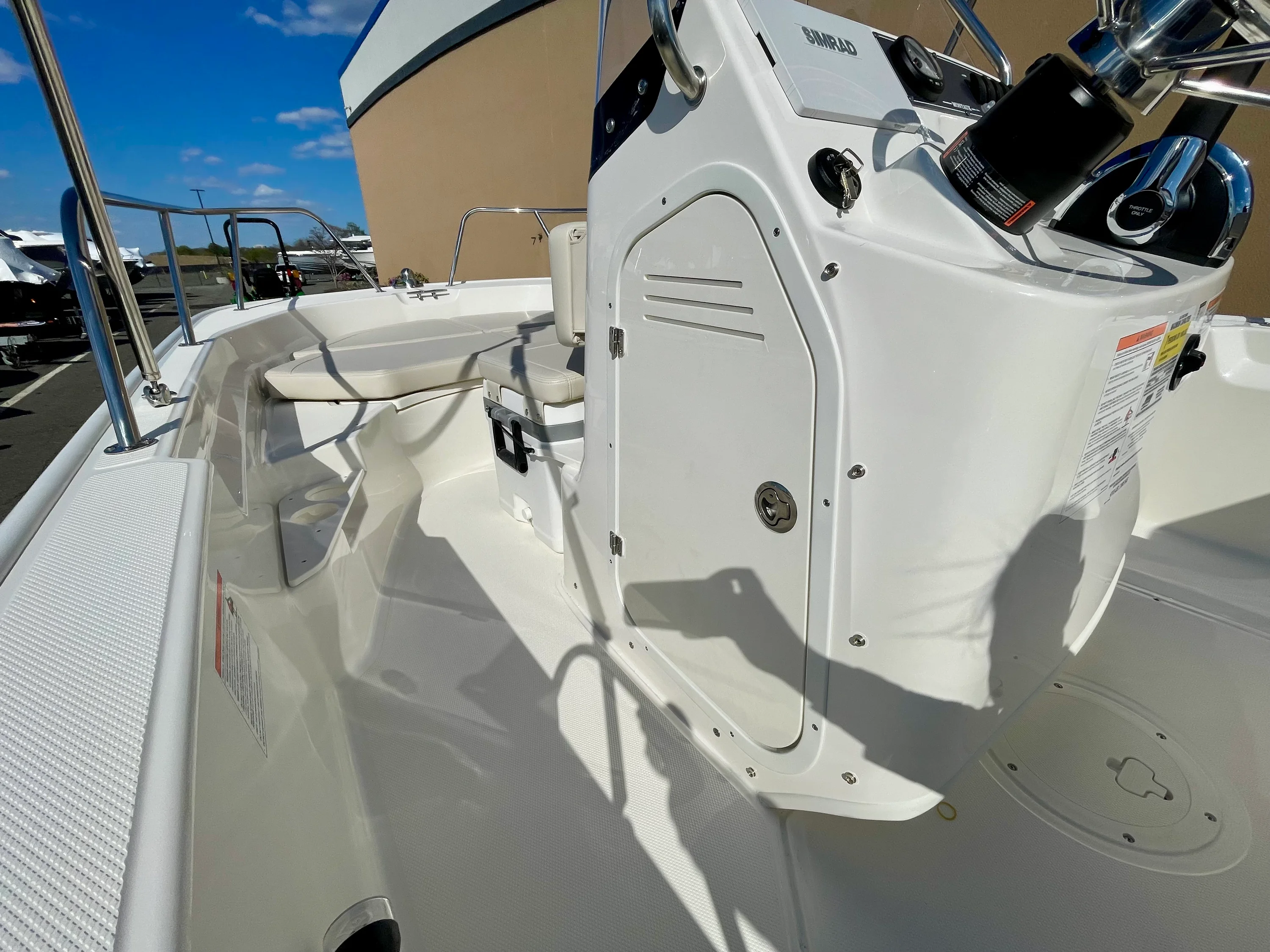 2026 Boston Whaler 170 Montauk Image Thumbnail #8