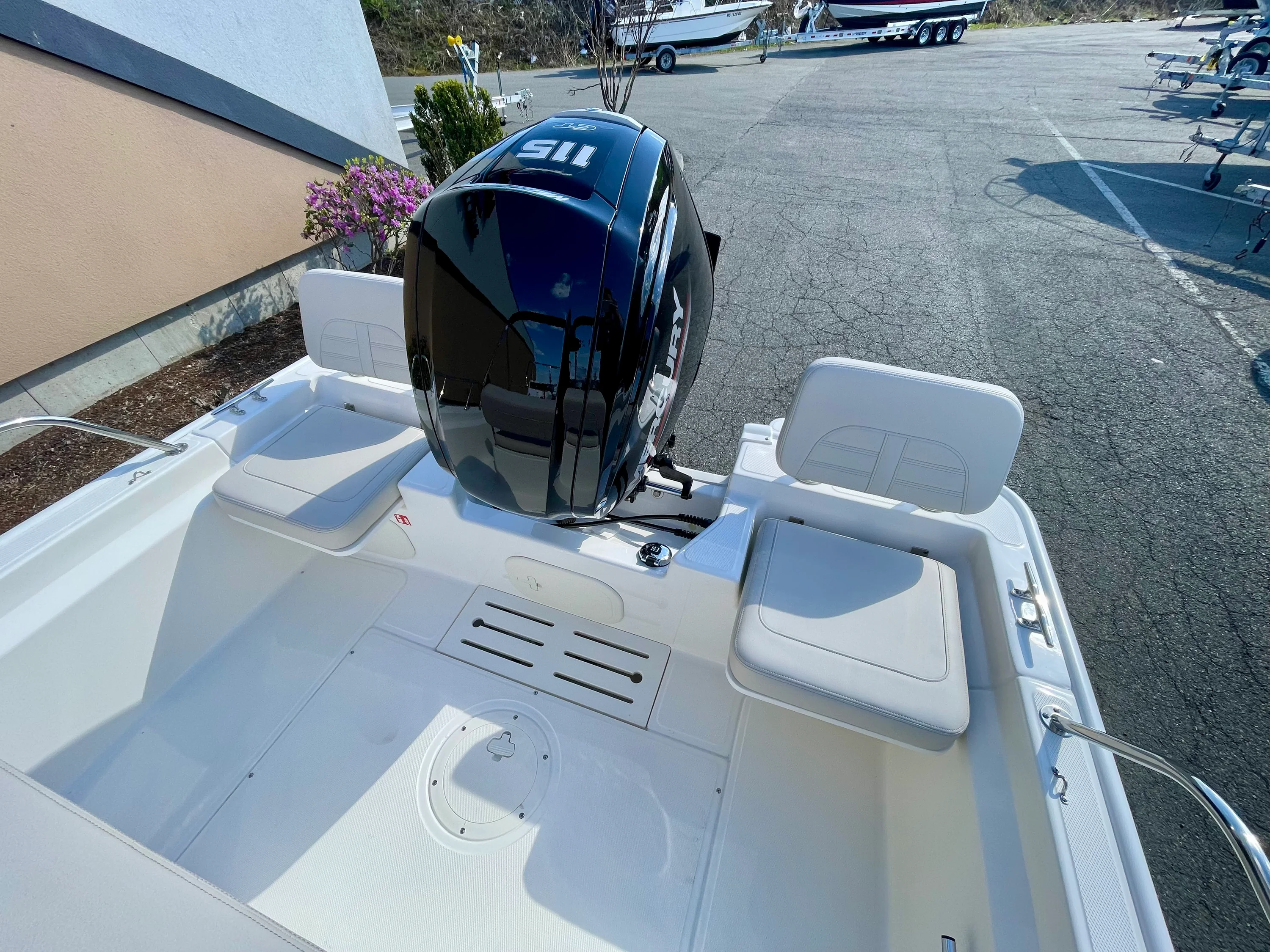 2026 Boston Whaler 170 Montauk Image Thumbnail #3