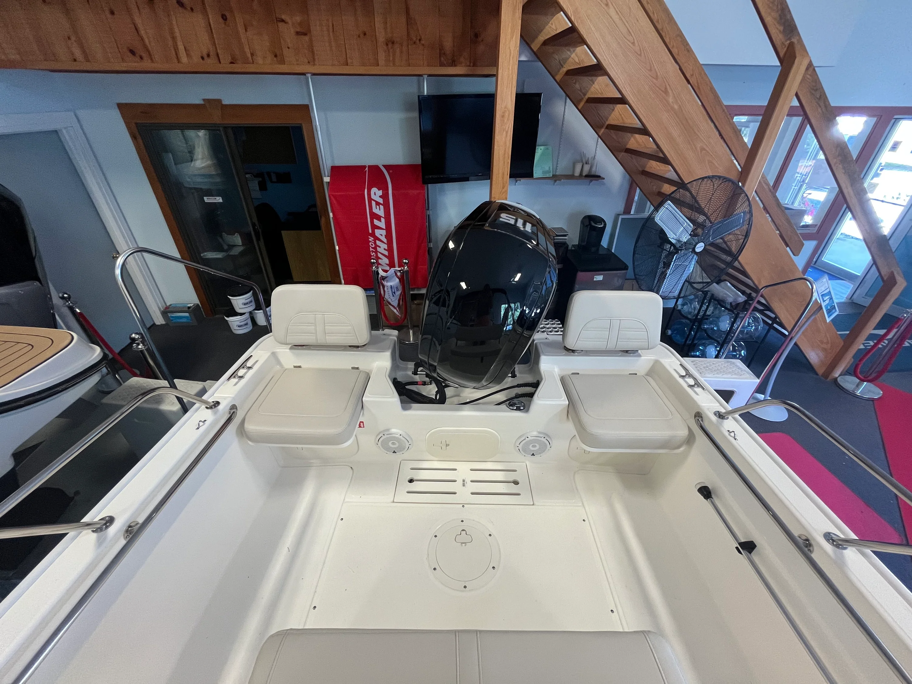 2026 Boston Whaler 170 Montauk Image Thumbnail #2
