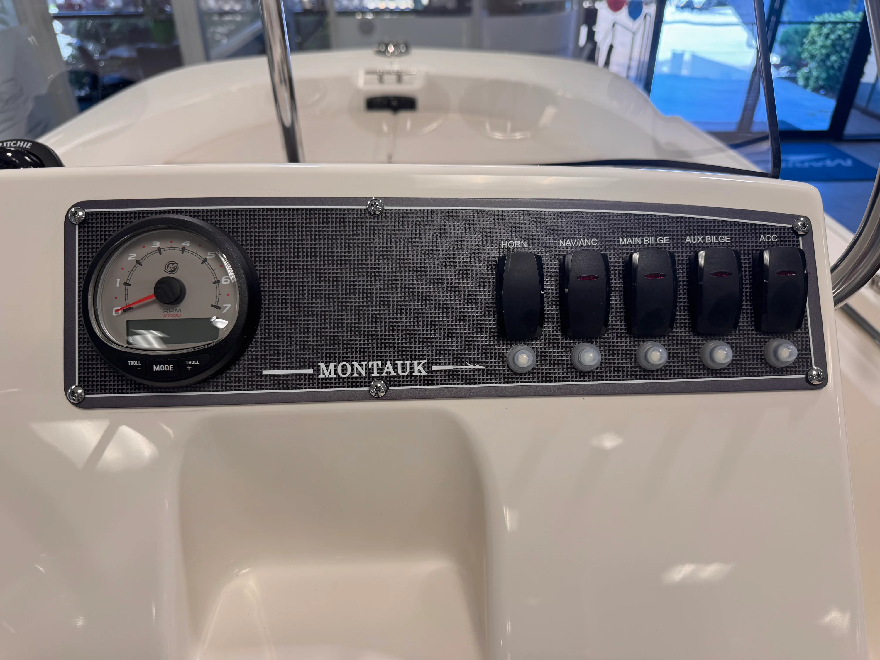 2026 Boston Whaler 170 Montauk Image Thumbnail #23