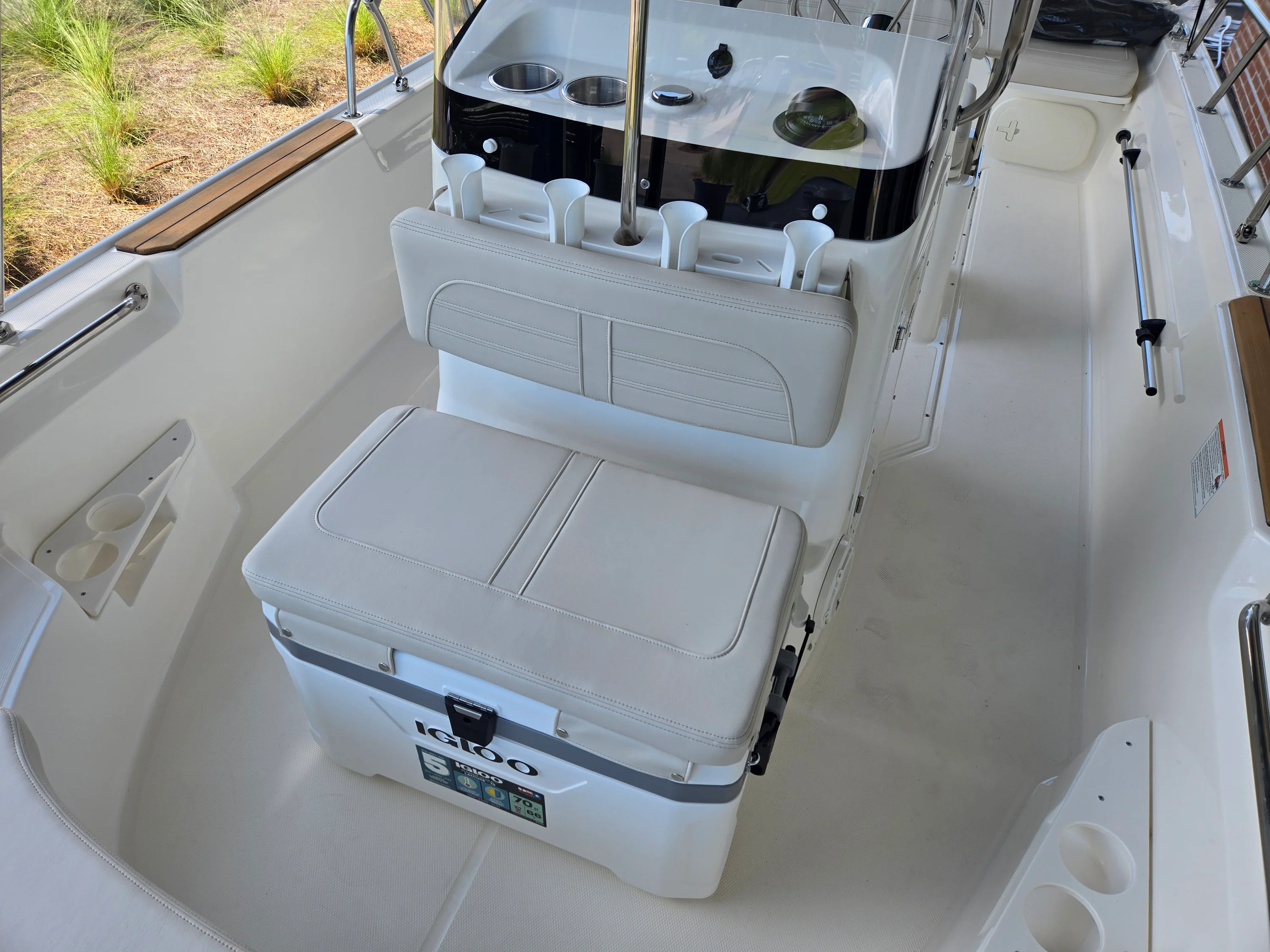 2026 Boston Whaler 170 Montauk Image Thumbnail #6