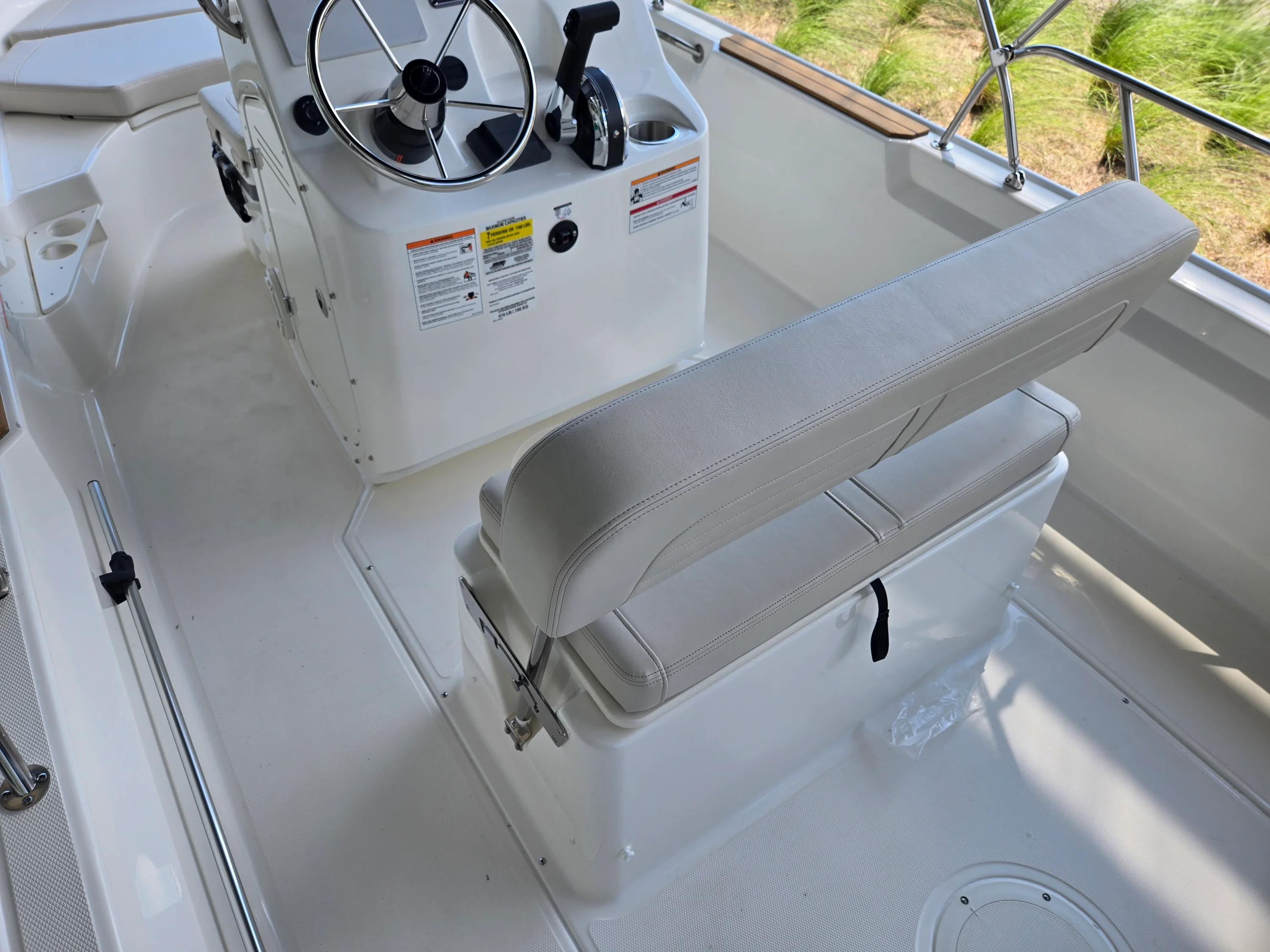 2026 Boston Whaler 170 Montauk Image Thumbnail #3