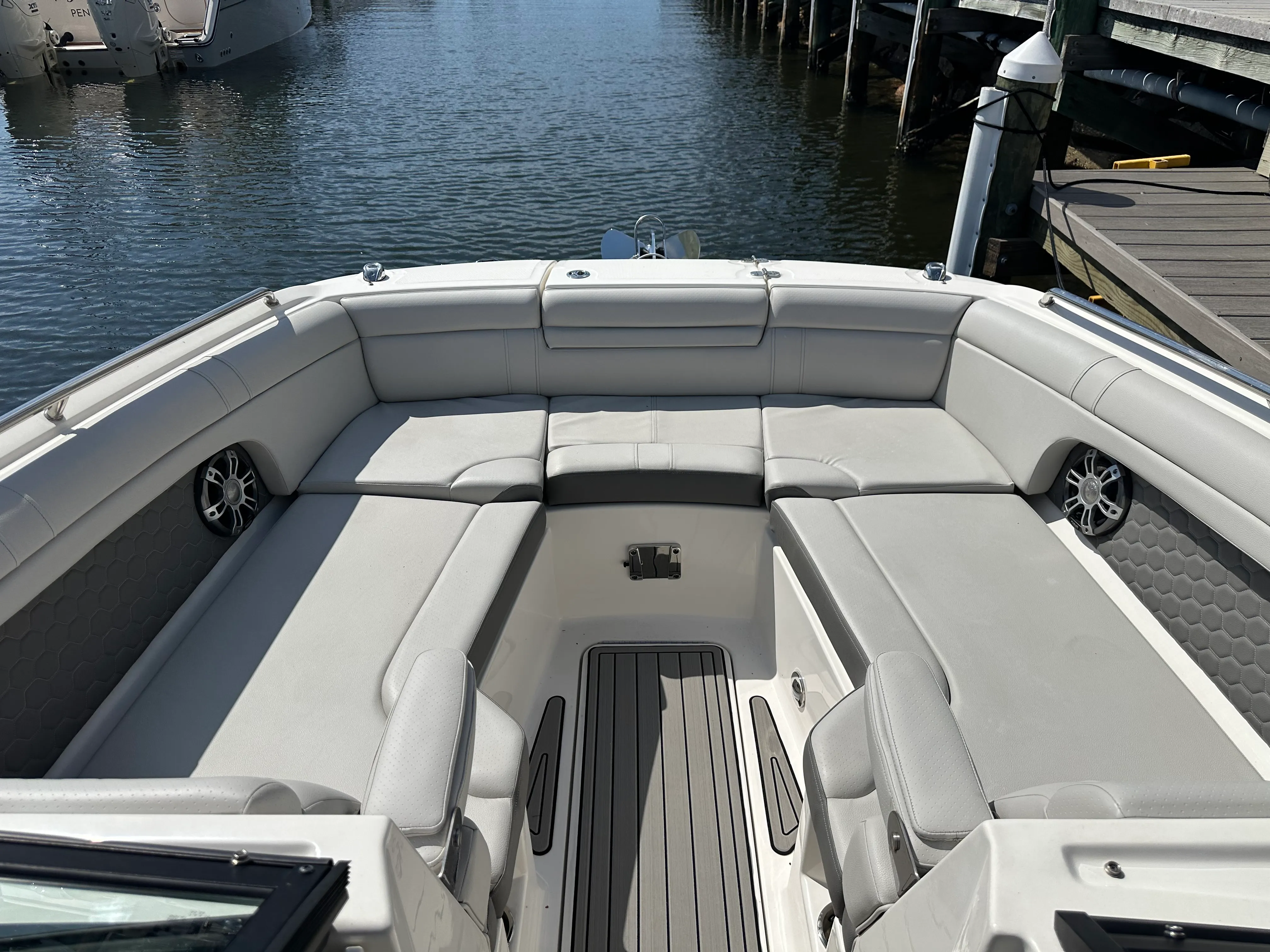 2024 Sea Ray 270 SD-OB Image Thumbnail #23