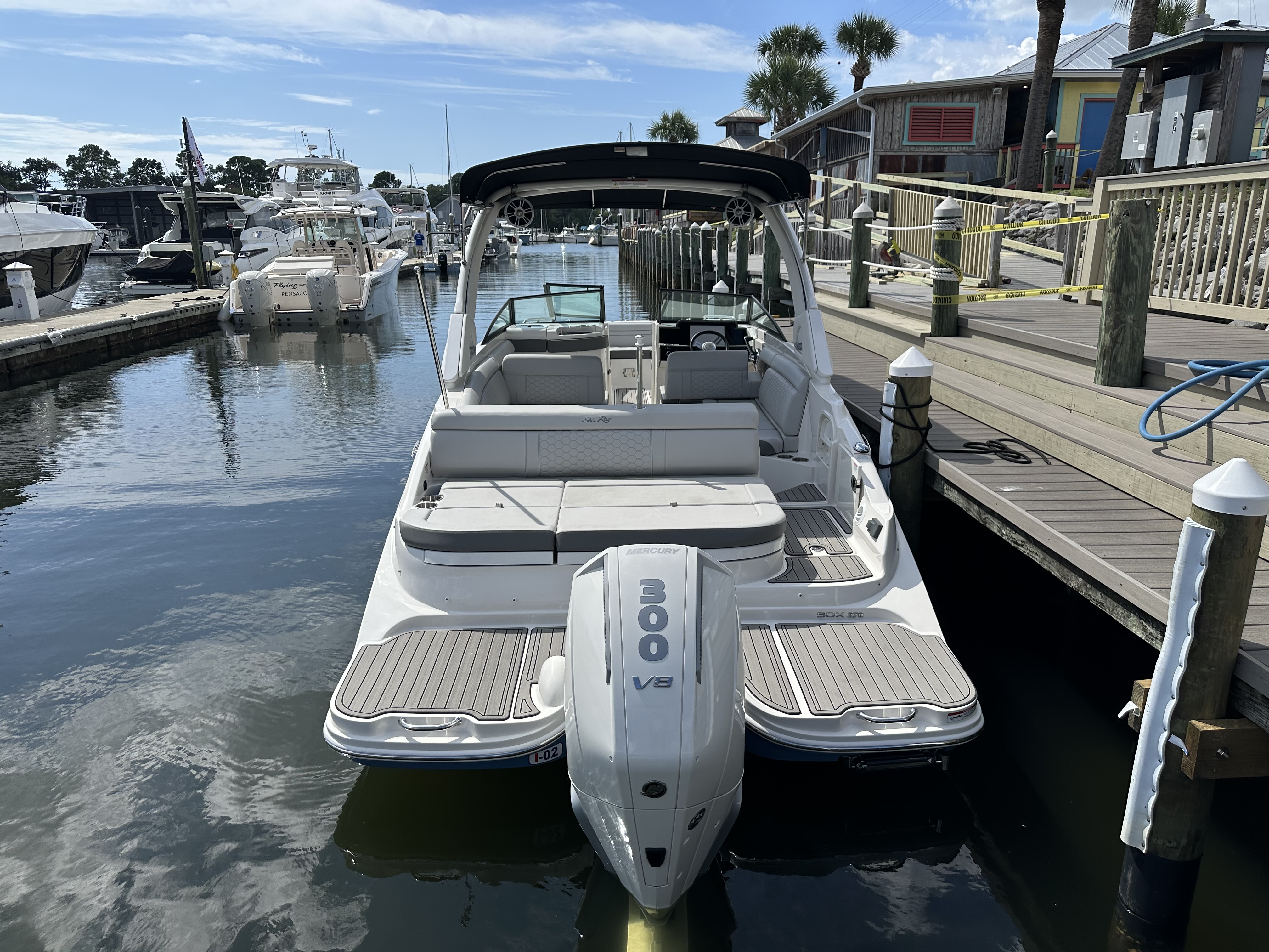 2024 Sea Ray 270 SD-OB Image Thumbnail #8