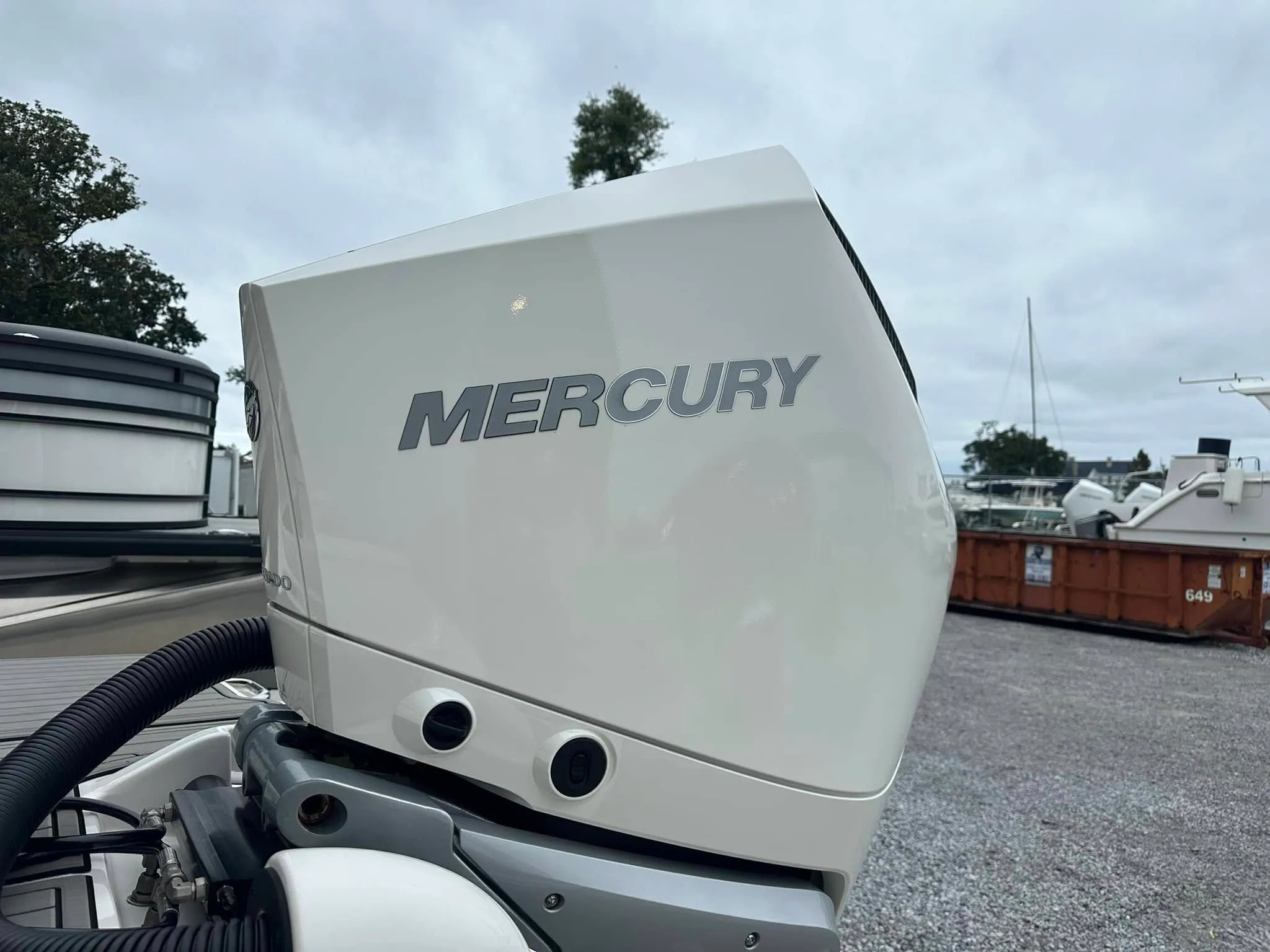 2024 Sea Ray 270 SD-OB Image Thumbnail #11