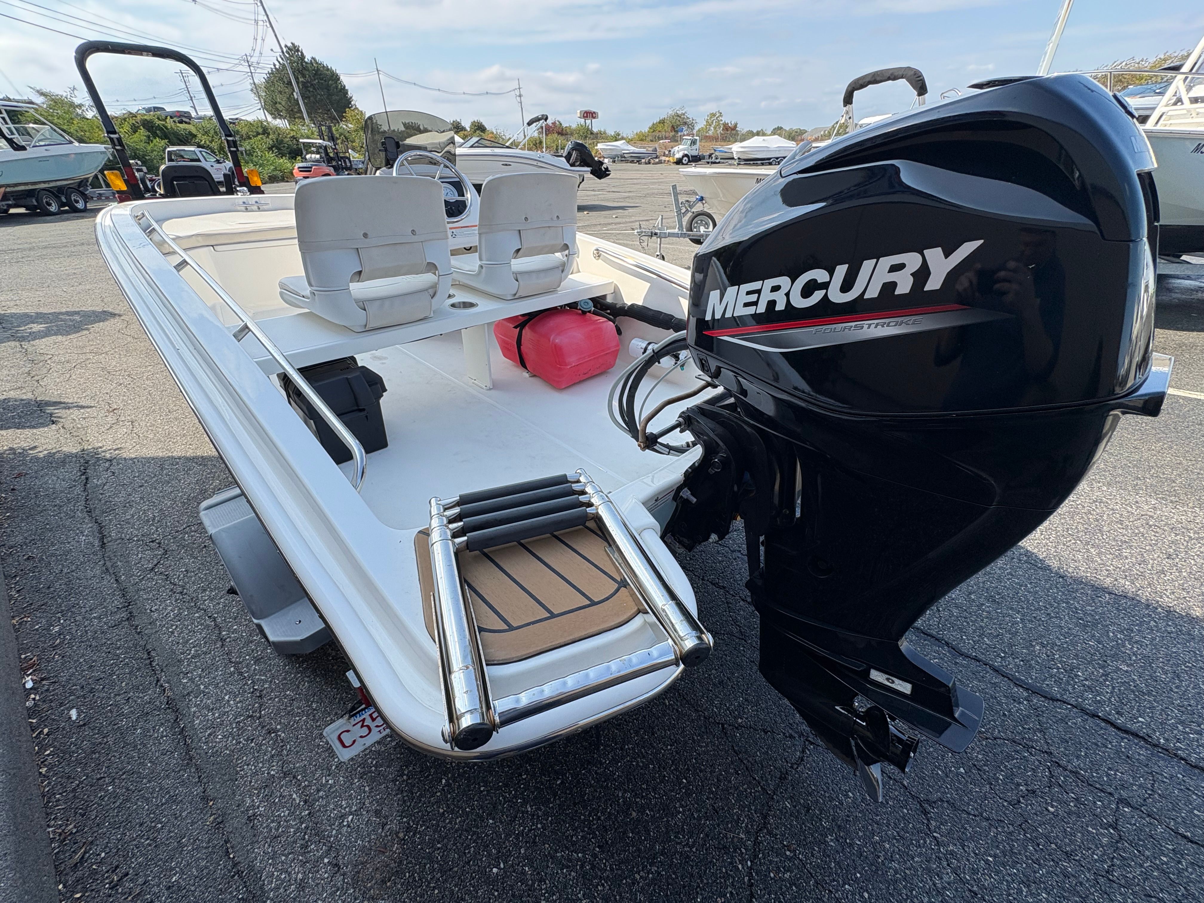 2023 Boston Whaler 130 SUPER SPORT Image Thumbnail #5