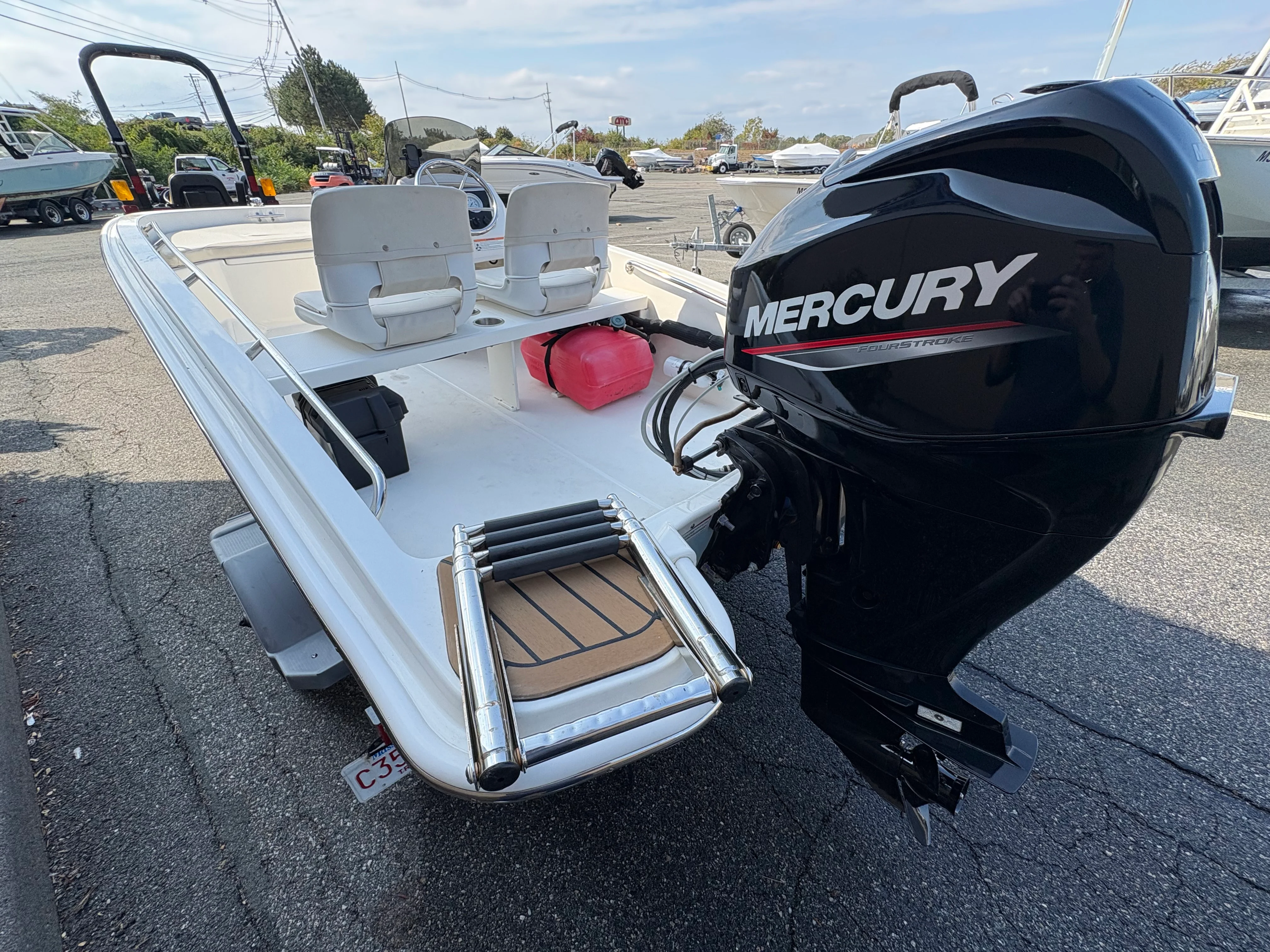 2023 Boston Whaler 130 SUPER SPORT Image Thumbnail #5