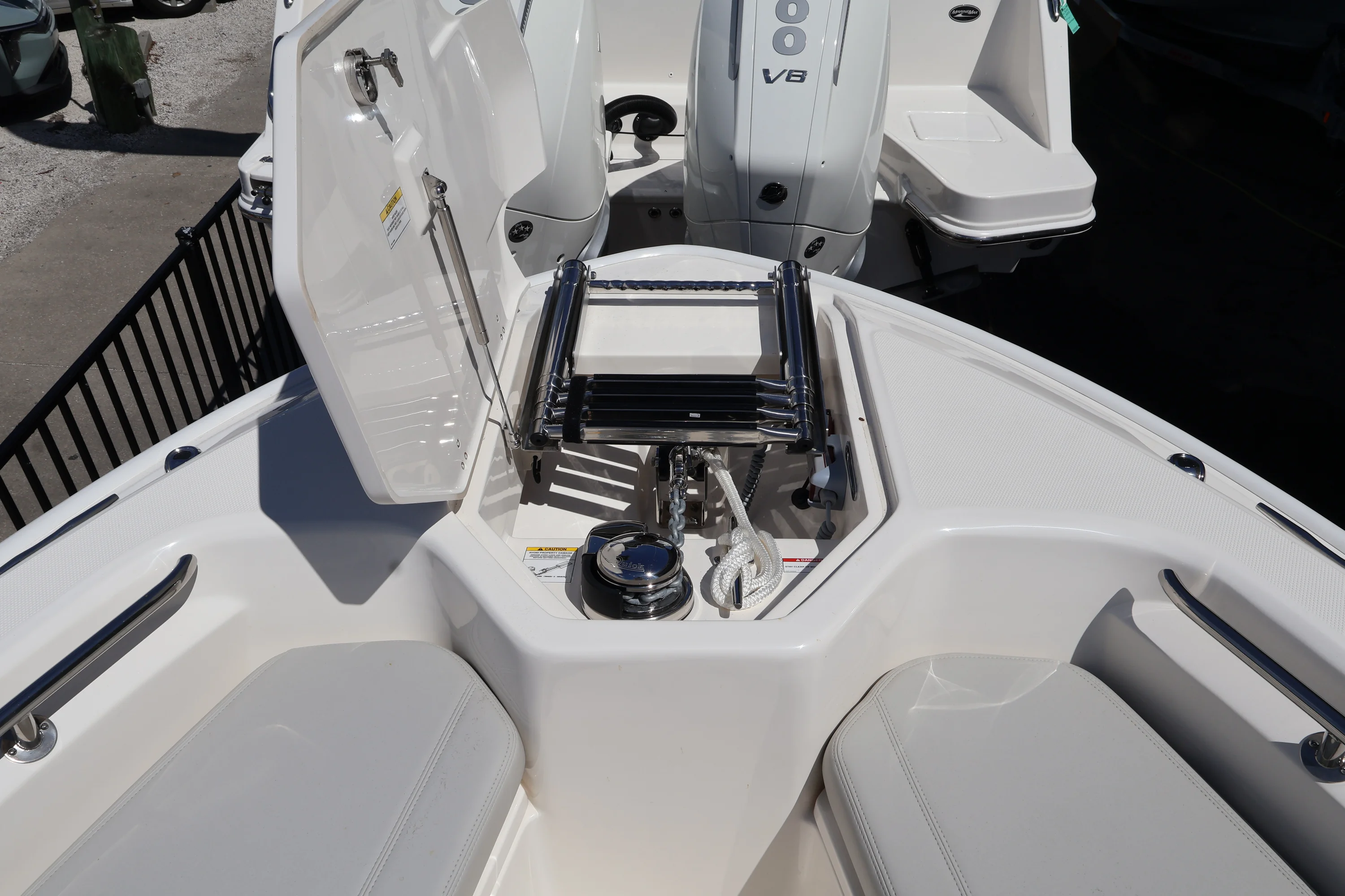 2026 Boston Whaler 280 Dauntless Image Thumbnail #32