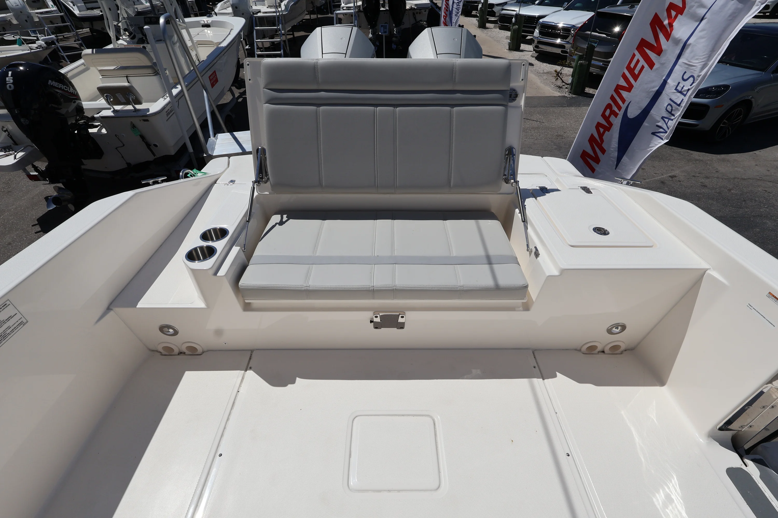 2026 Boston Whaler 280 Dauntless Image Thumbnail #9