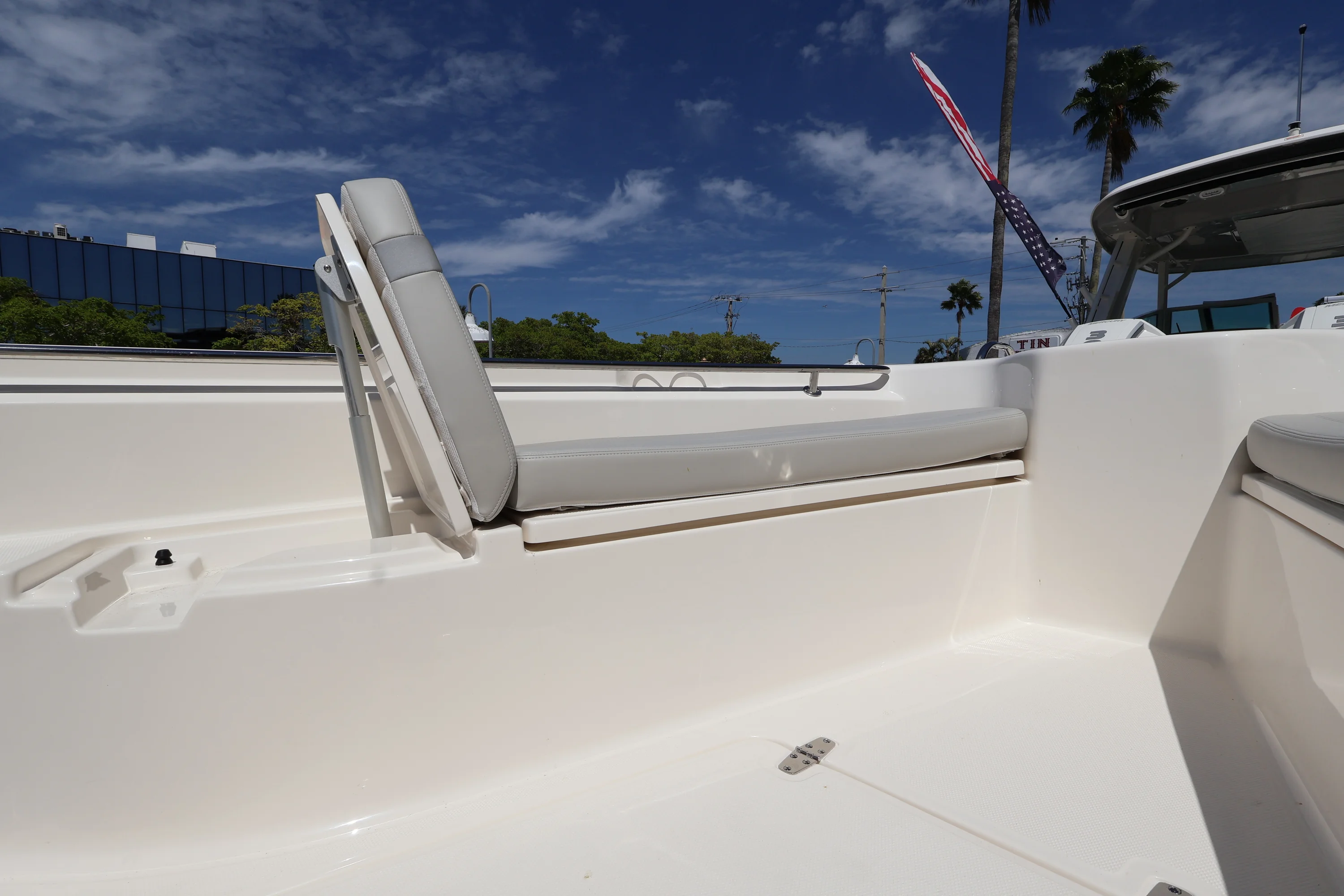 2026 Boston Whaler 280 Dauntless Image Thumbnail #30