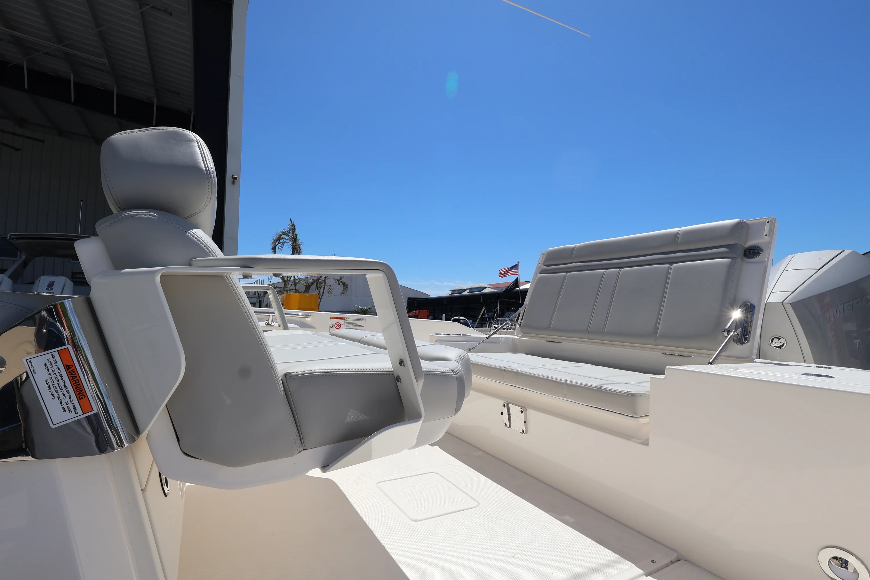 2026 Boston Whaler 280 Dauntless Image Thumbnail #14