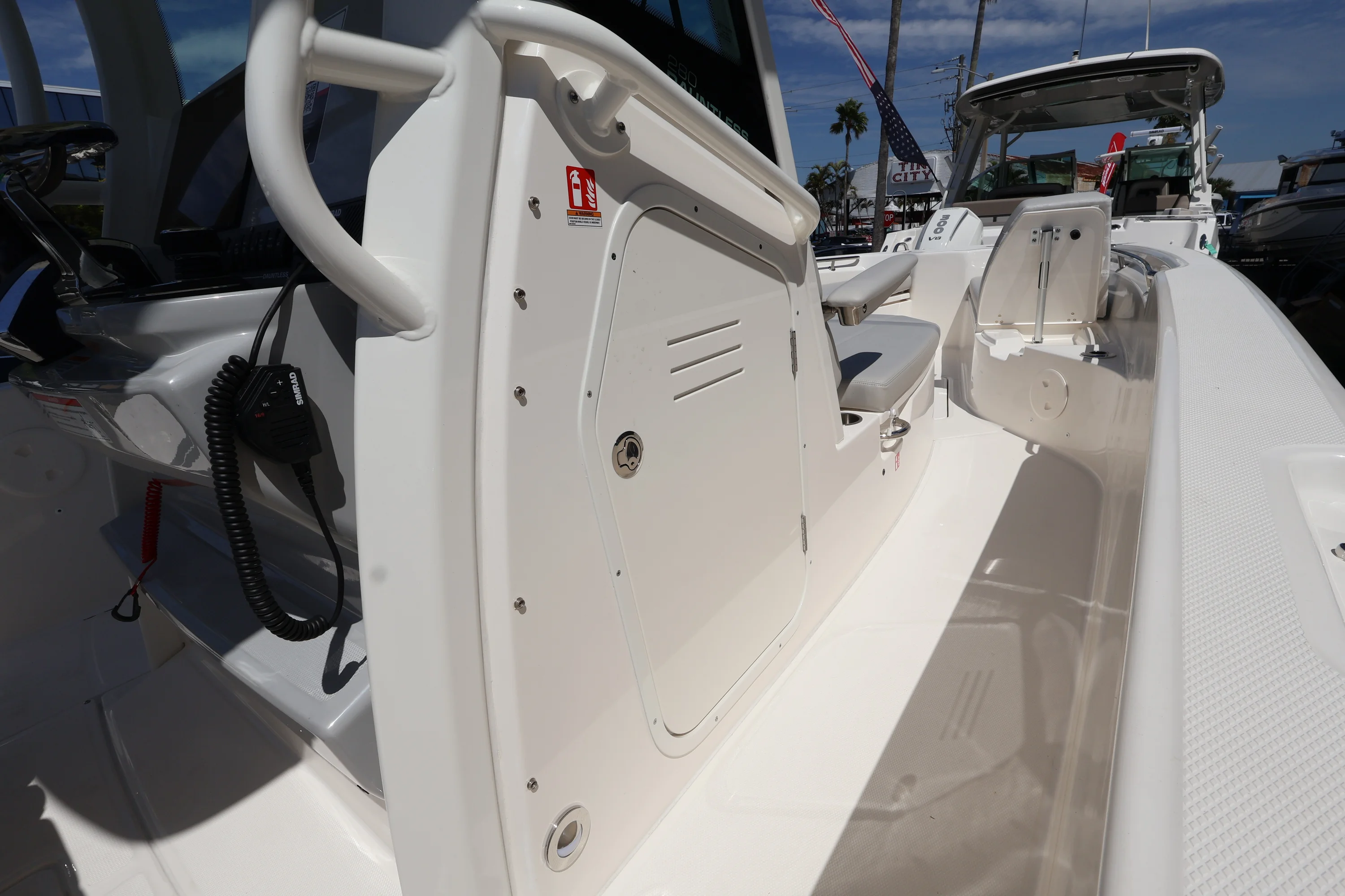 2026 Boston Whaler 280 Dauntless Image Thumbnail #21