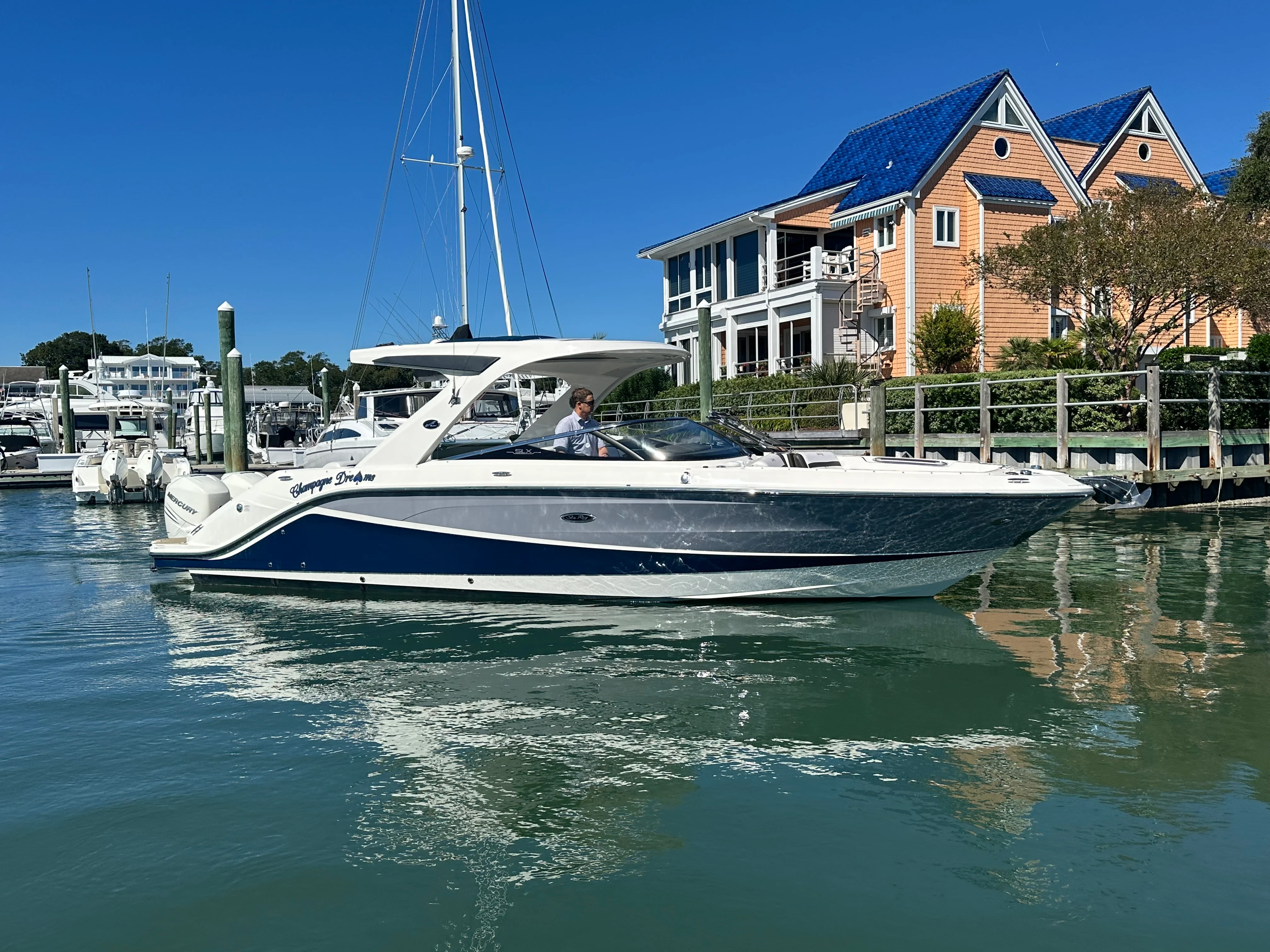 2018 Sea Ray 310 SLX OUTBOARD Image Thumbnail #0