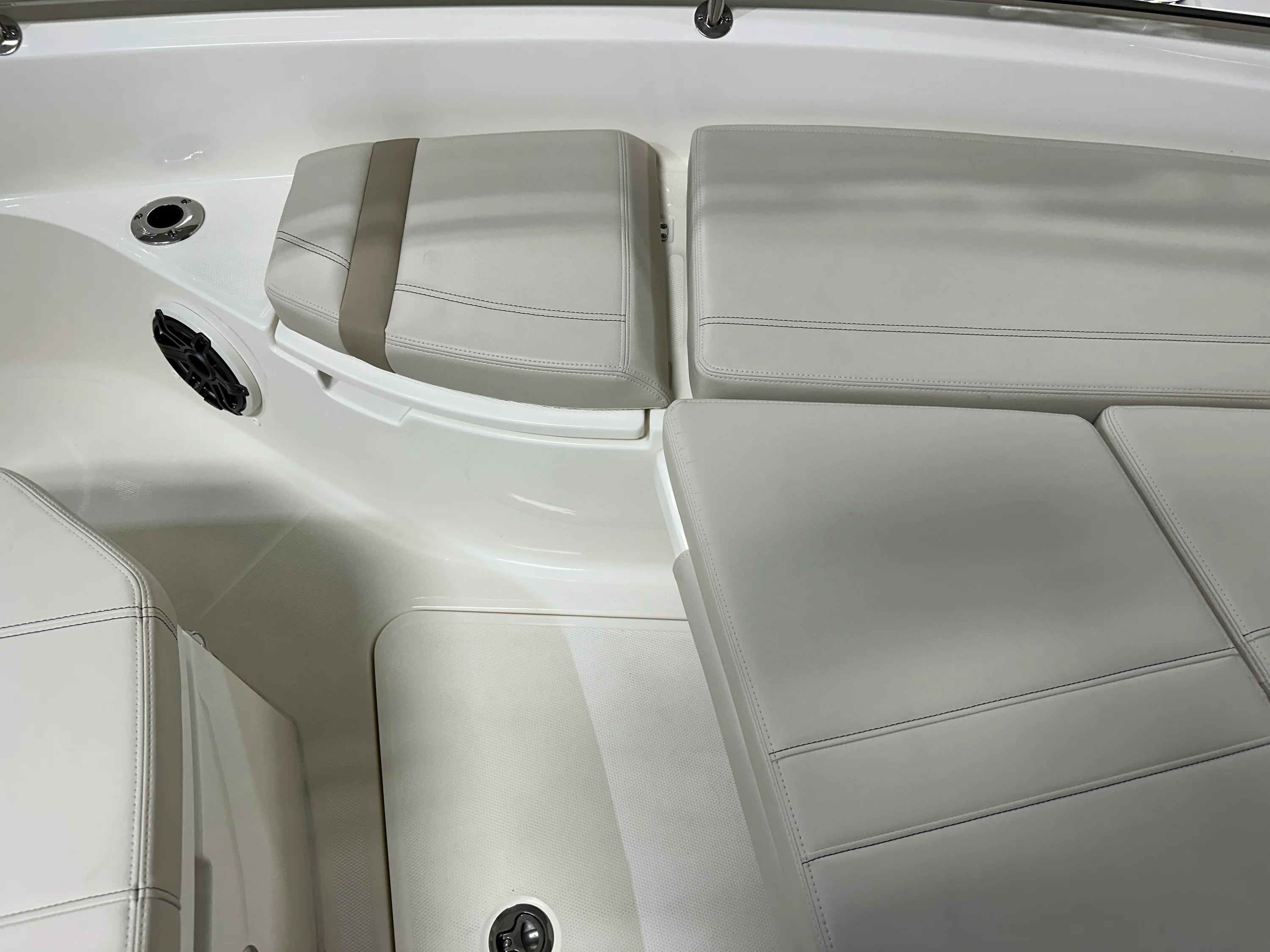 2026 Boston Whaler 280 Dauntless Image Thumbnail #90