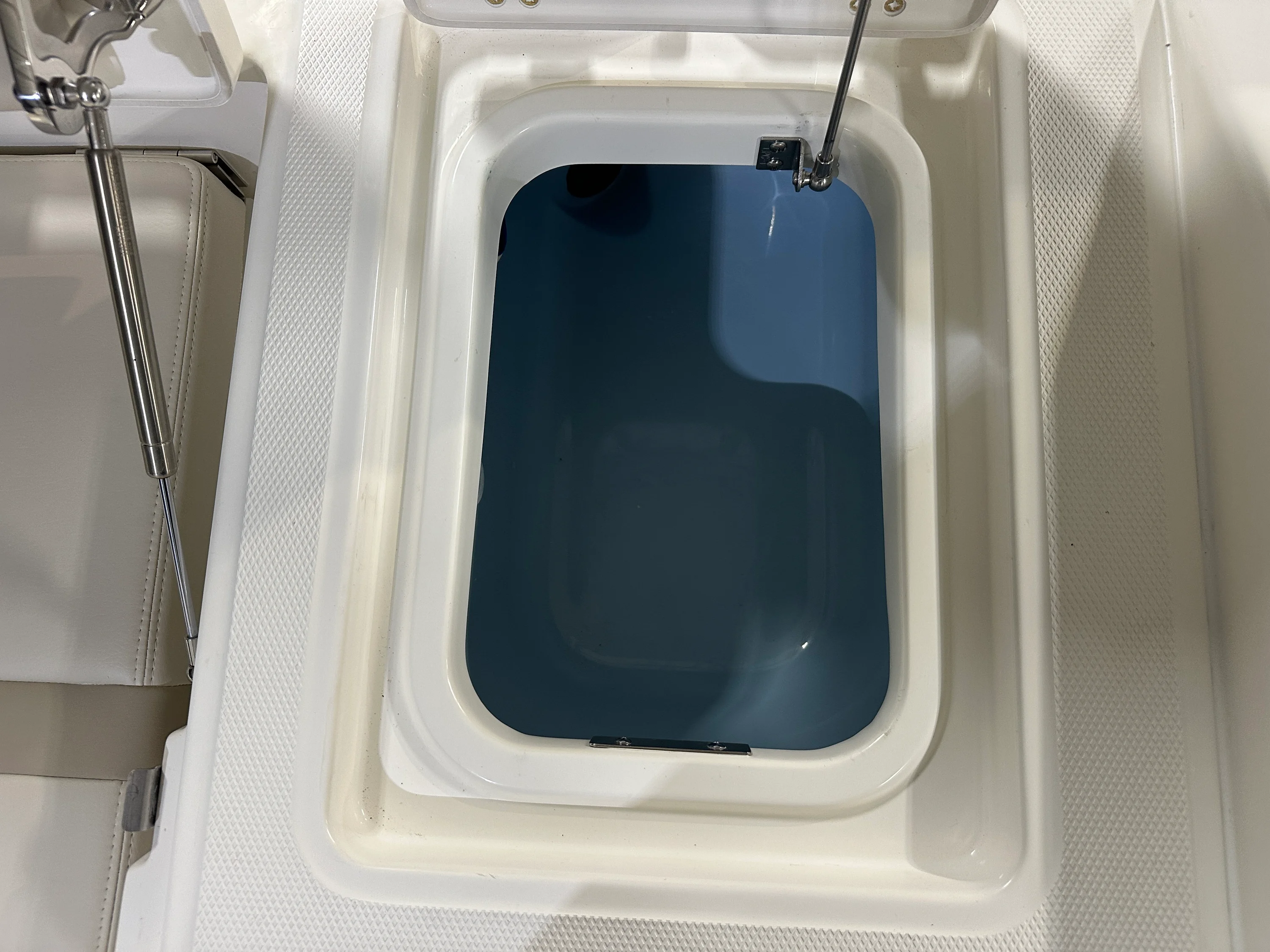 2026 Boston Whaler 280 Dauntless Image Thumbnail #30