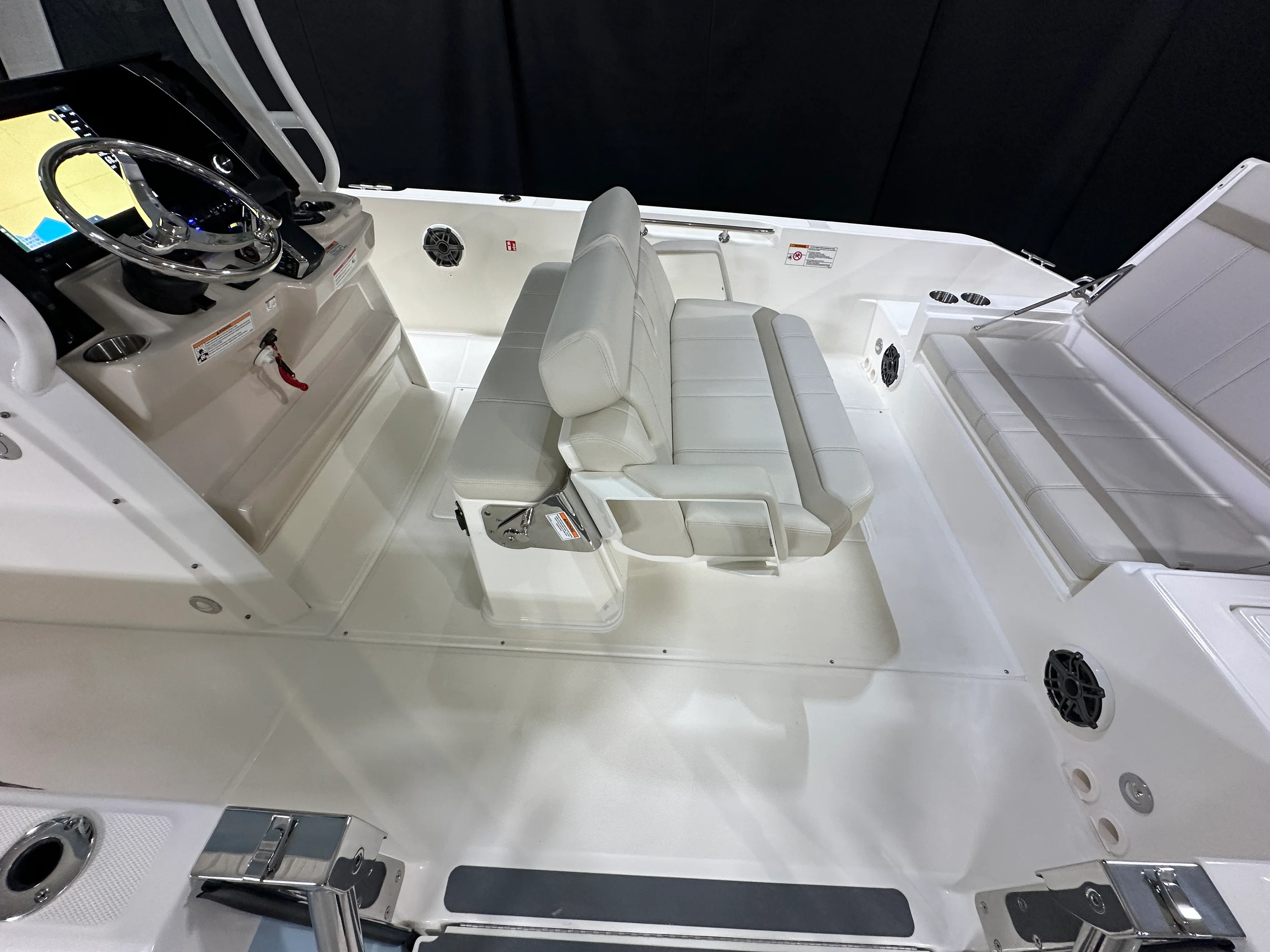 2026 Boston Whaler 280 Dauntless Image Thumbnail #46