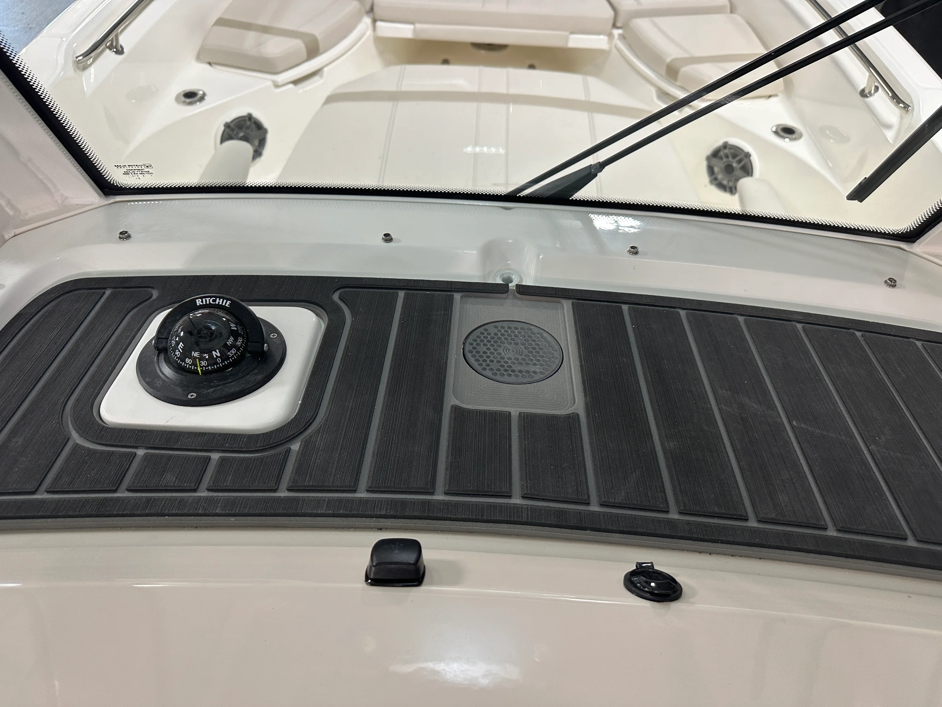 2026 Boston Whaler 280 Dauntless Image Thumbnail #57