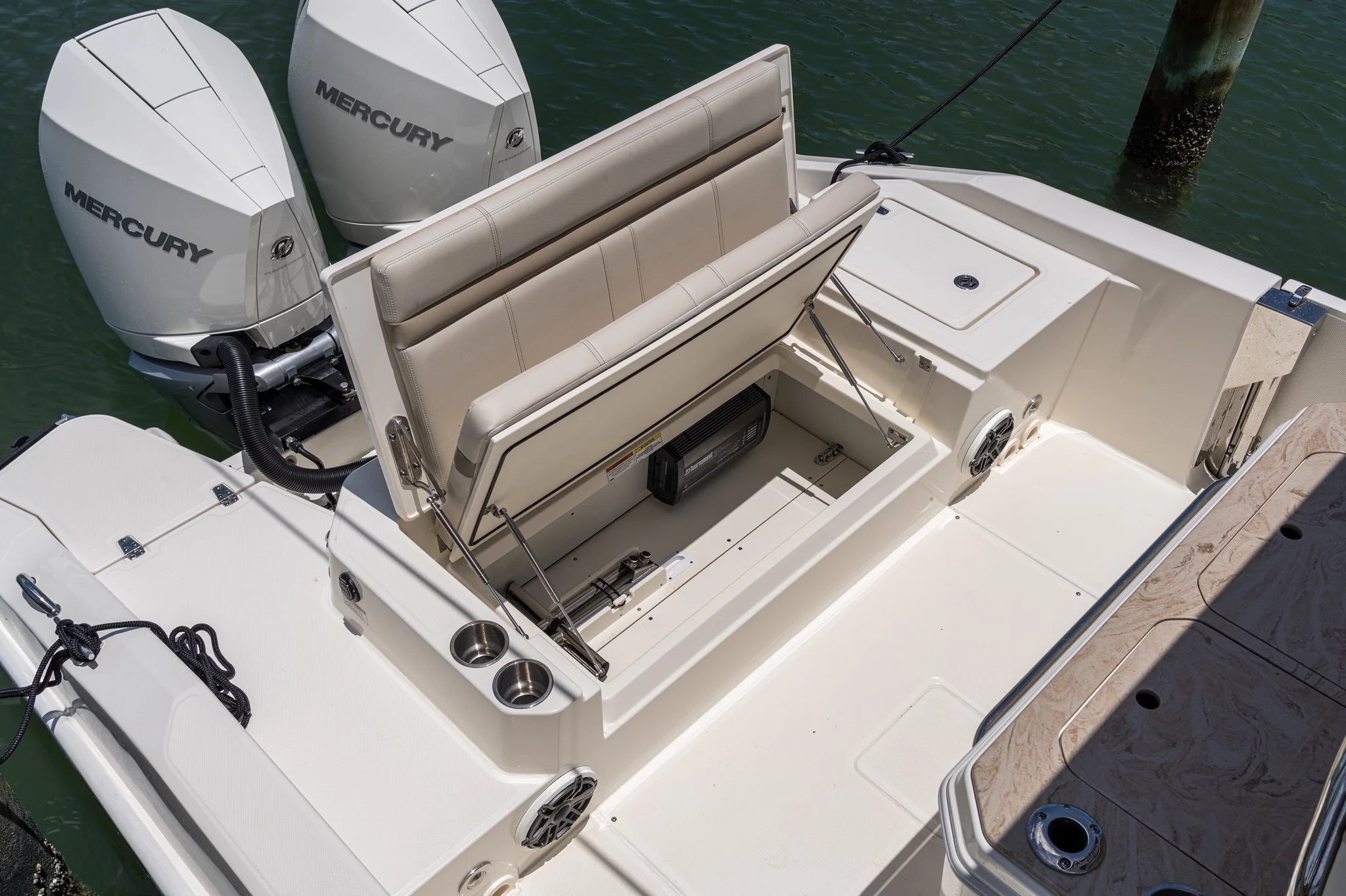 2026 Boston Whaler 280 Dauntless Image Thumbnail #18