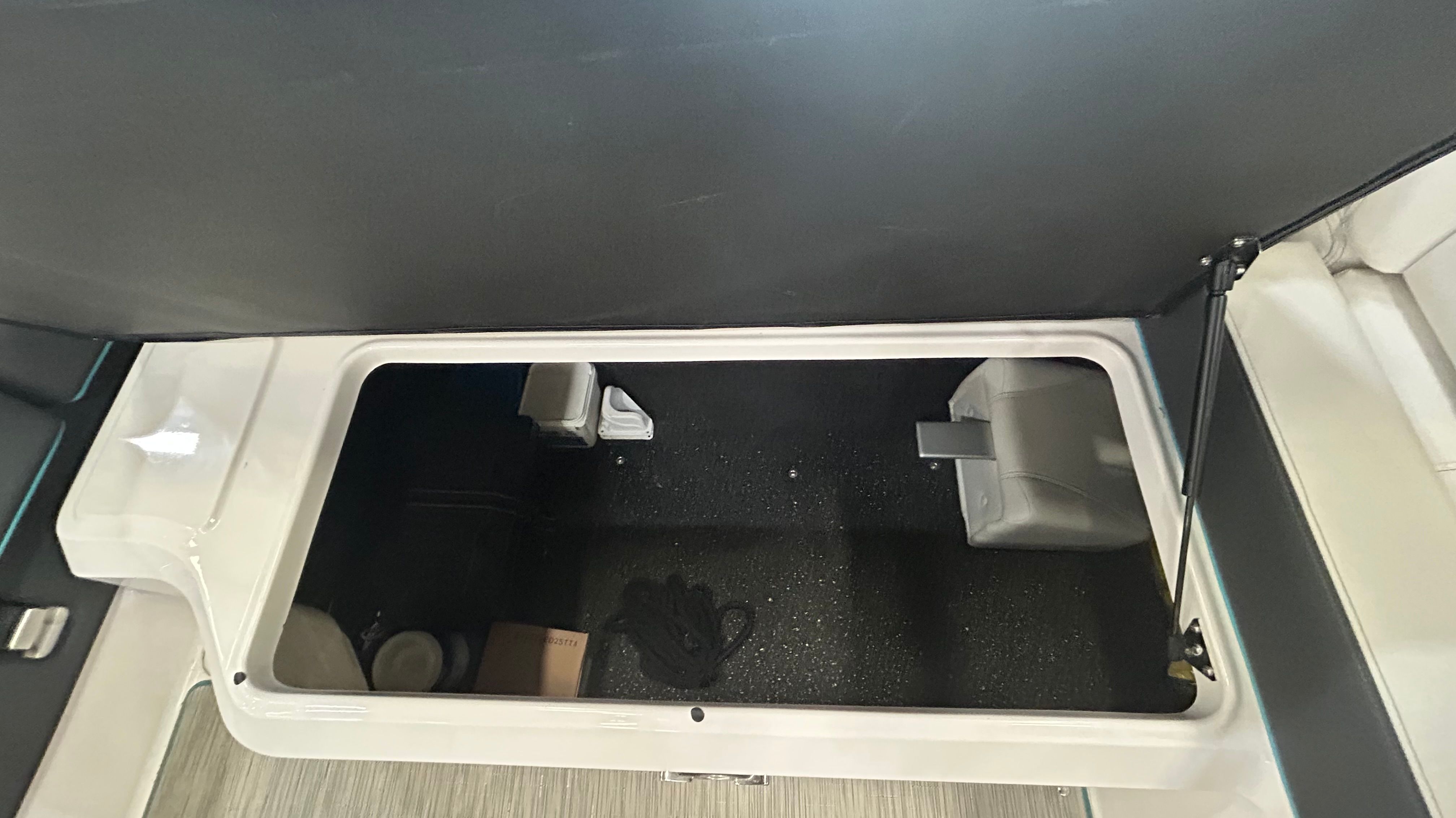 2019 Regal LS6 Image Thumbnail #27